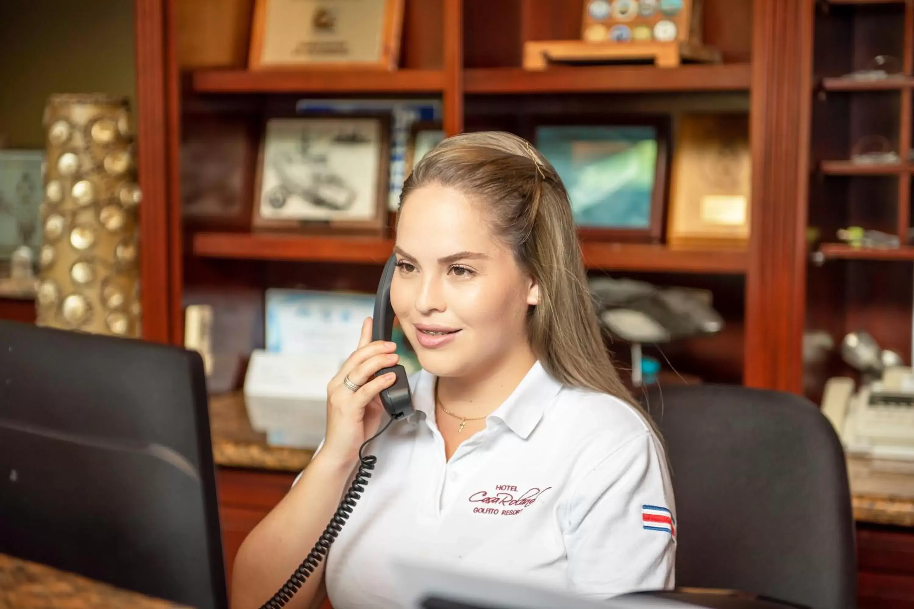 Staff in Hotel Casa Roland Golfito Resort