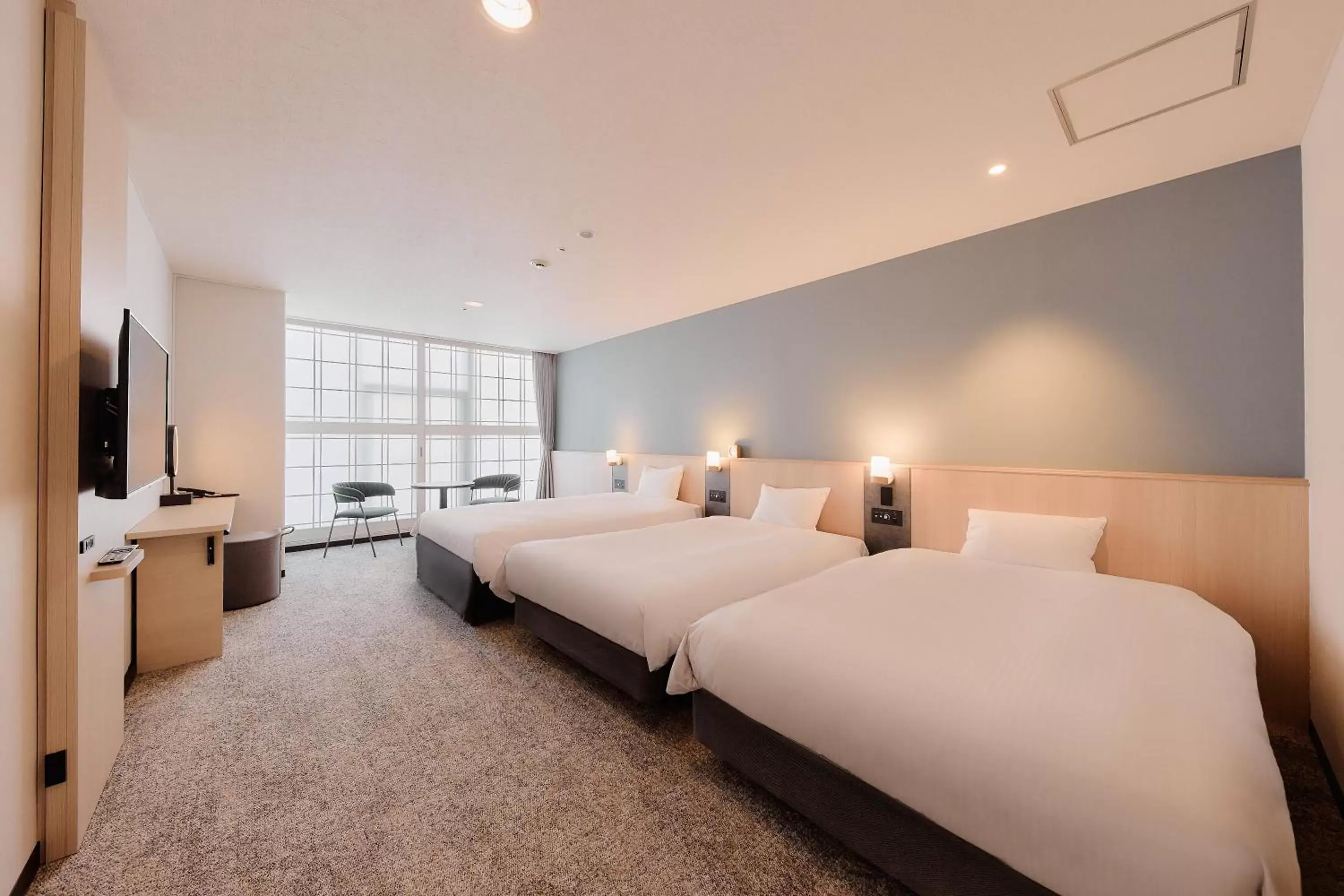 Photo of the whole room, Bed in Kyoto Tower Hotel