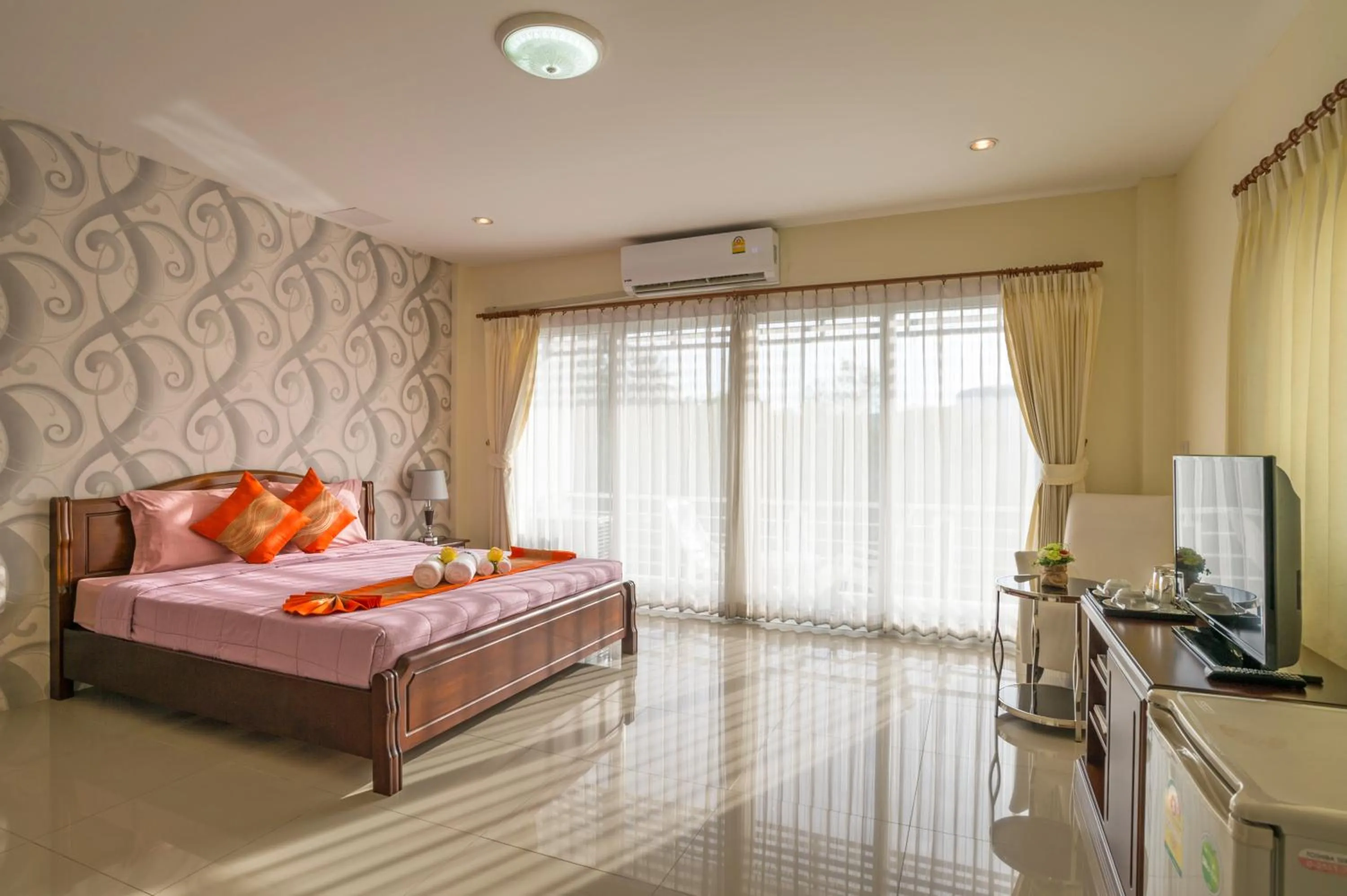 Property building, Bed in Alisa Krabi Hotel-SHA Plus