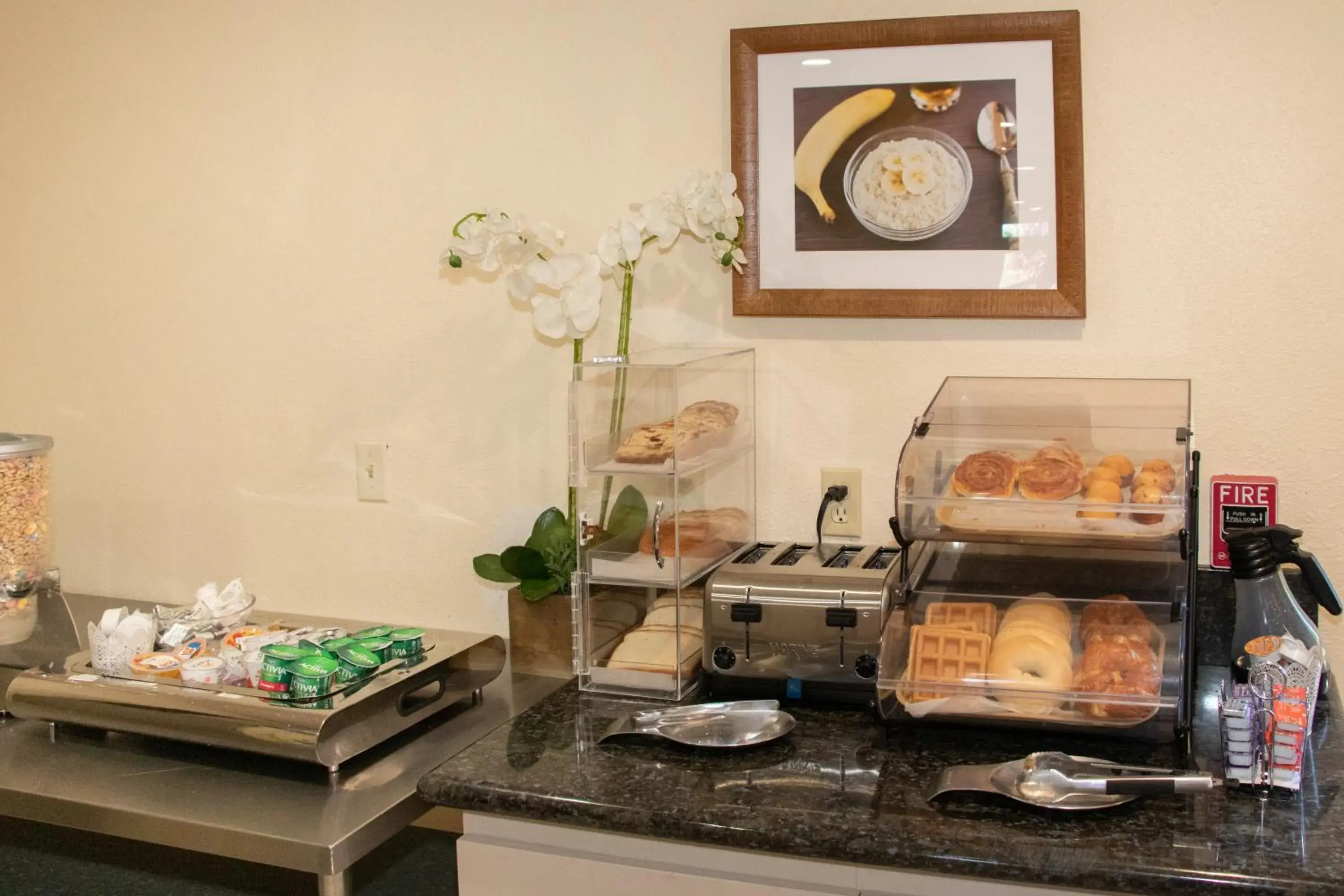 Food and drinks, Food in Microtel Inn & Suites Lodi
