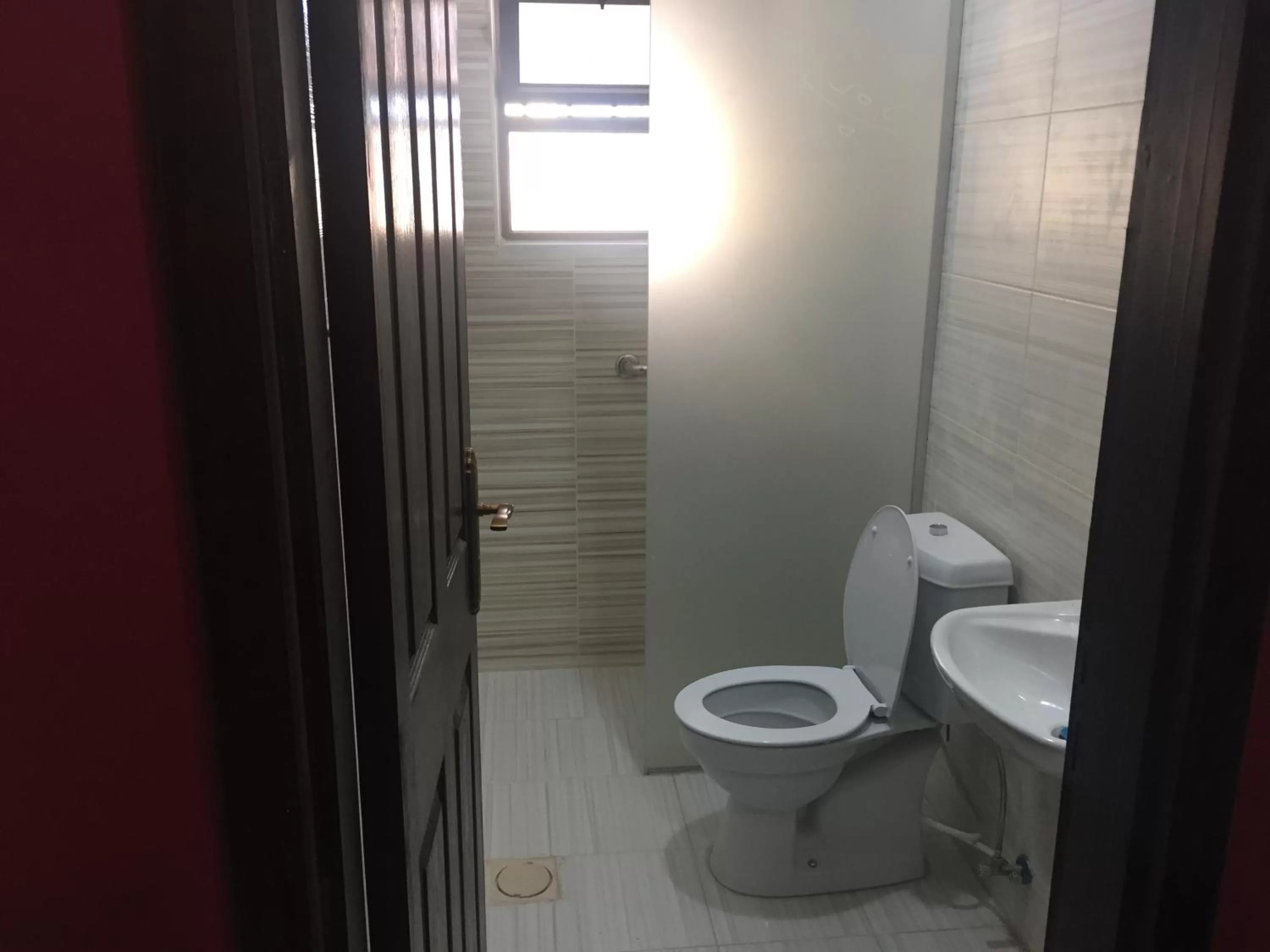 Bathroom in Al haramain Furnished Apartments