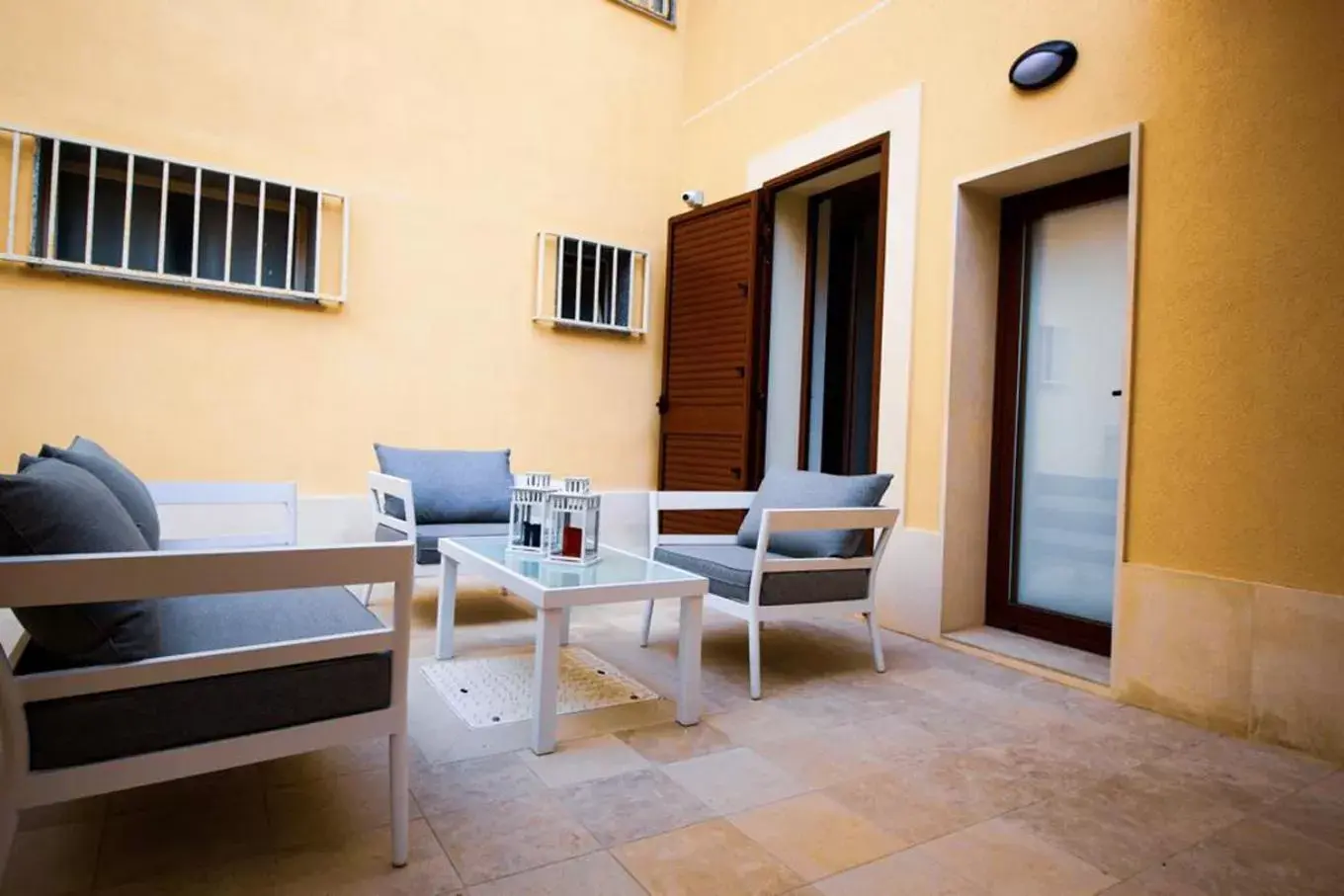 One-Bedroom House in Hotel Porta Reale