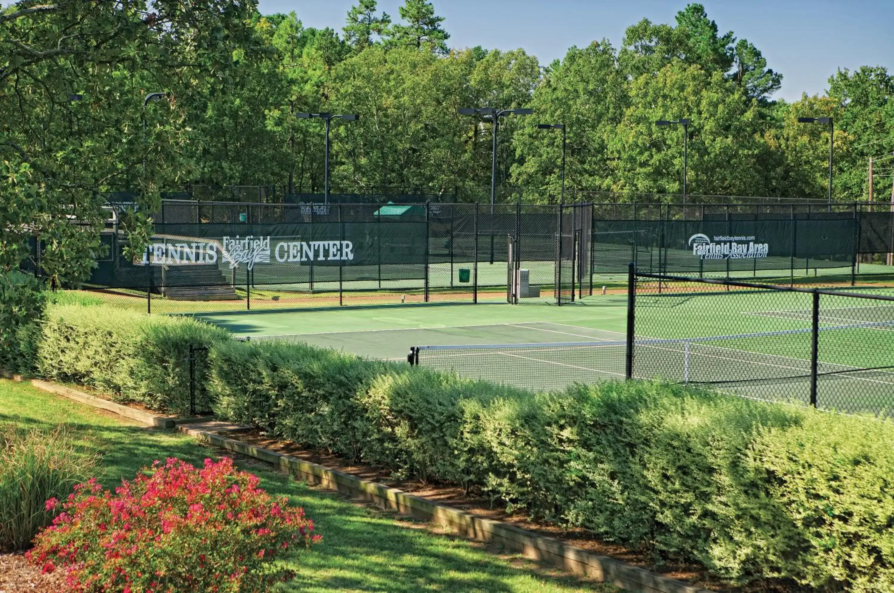 Tennis court in Club Wyndham Resort at Fairfield Bay
