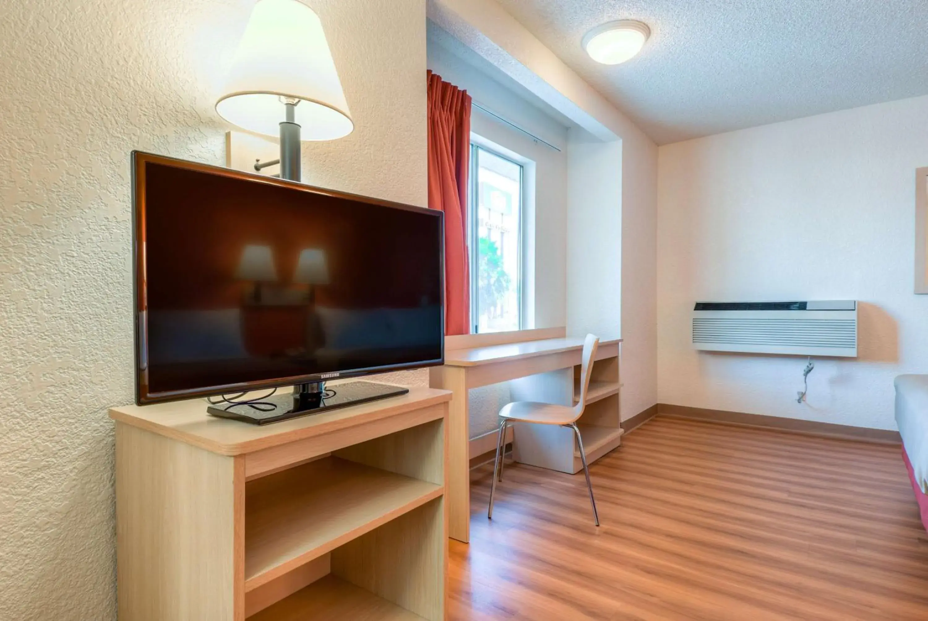 TV and multimedia, TV/Entertainment Center in Motel 6-Rowland Heights, CA - Los Angeles - Pomona