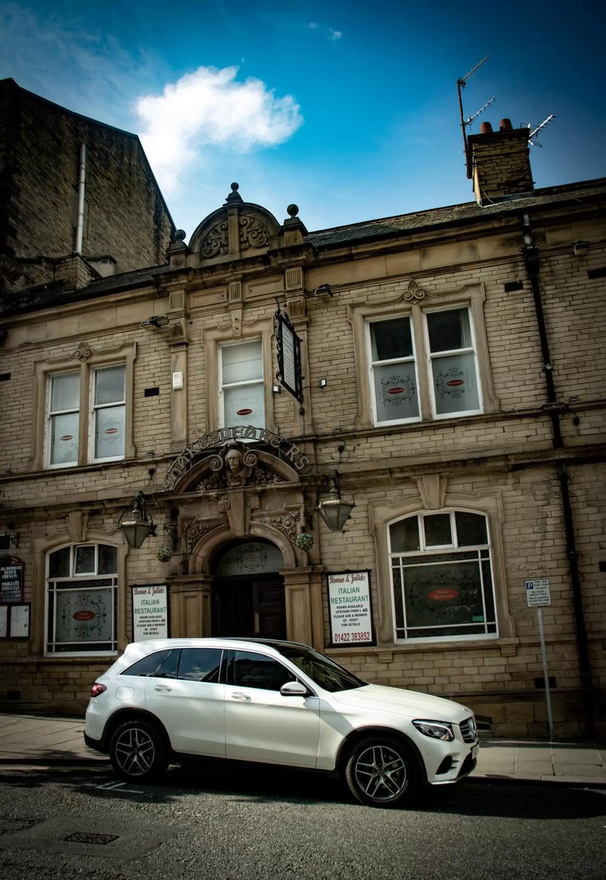 Property Building in The Shakespeare Deluxe Hotel and Caribbean Restaurant Halifax