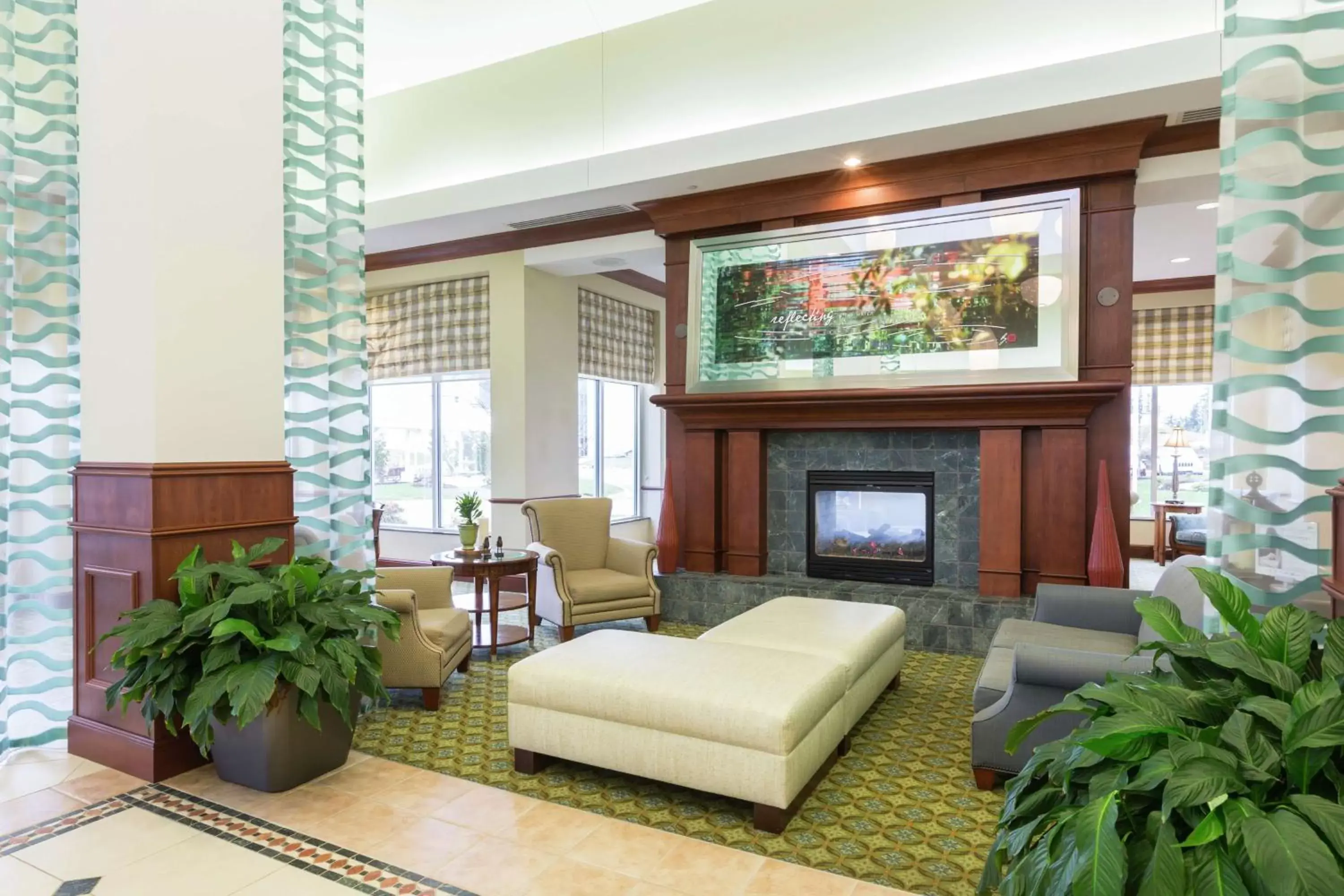 Lobby or reception, Seating Area in Hilton Garden Inn Seattle North/Everett