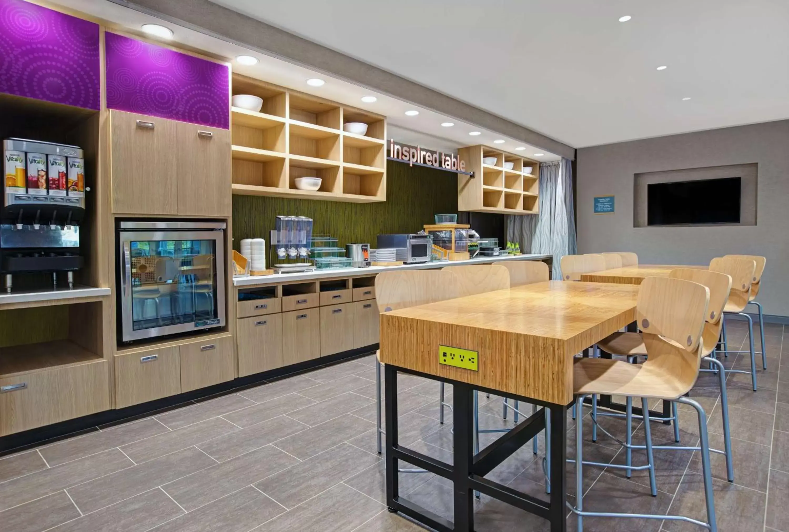 Breakfast in Home2 Suites By Hilton Yuma Pivot Point Breakfast in Home2 Suites By Hilton Yuma Pivot Point