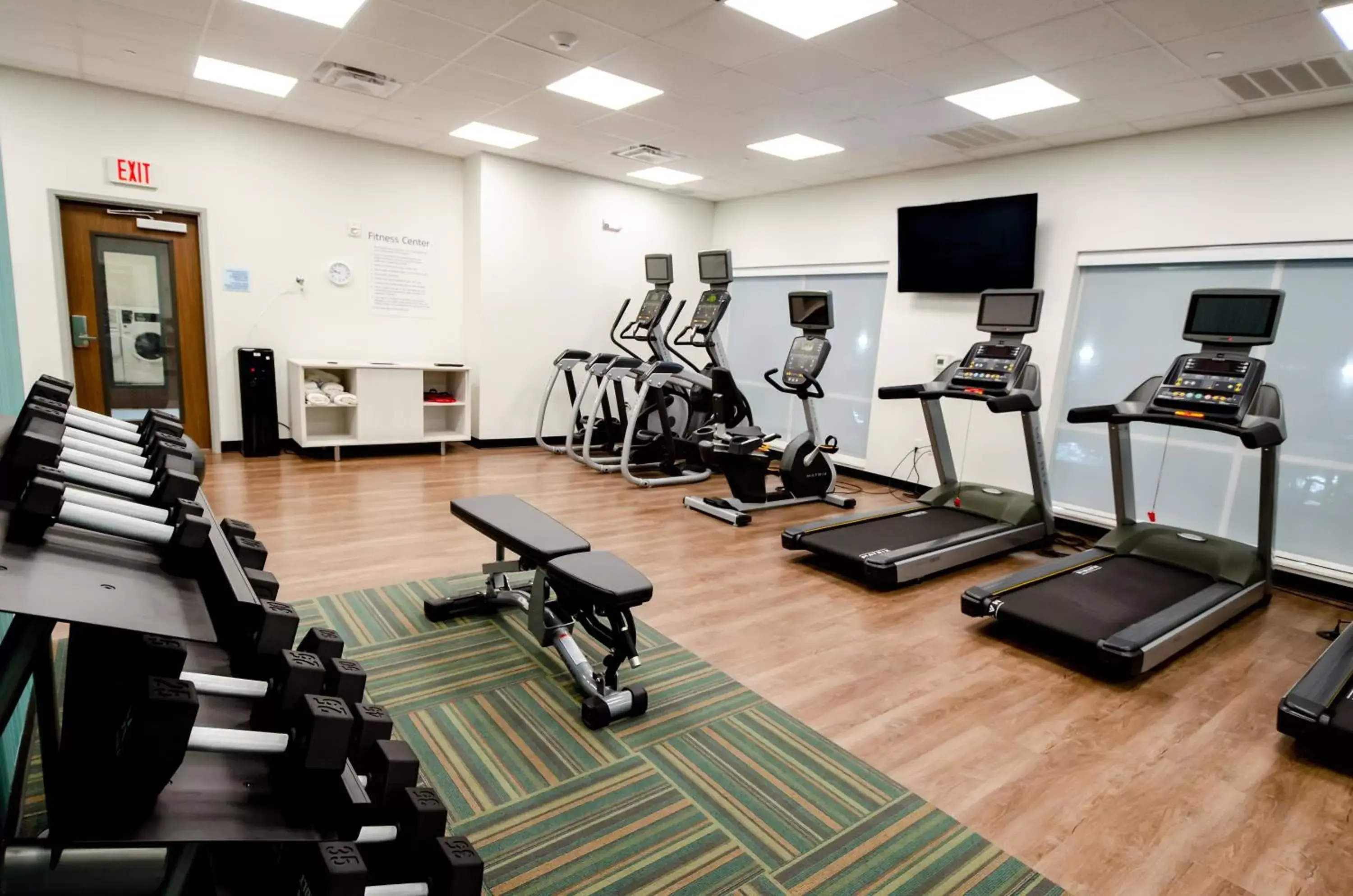 Fitness centre/facilities in Holiday Inn Express & Suites Taylor by IHG Fitness centre/facilities in Holiday Inn Express & Suites Taylor by IHG