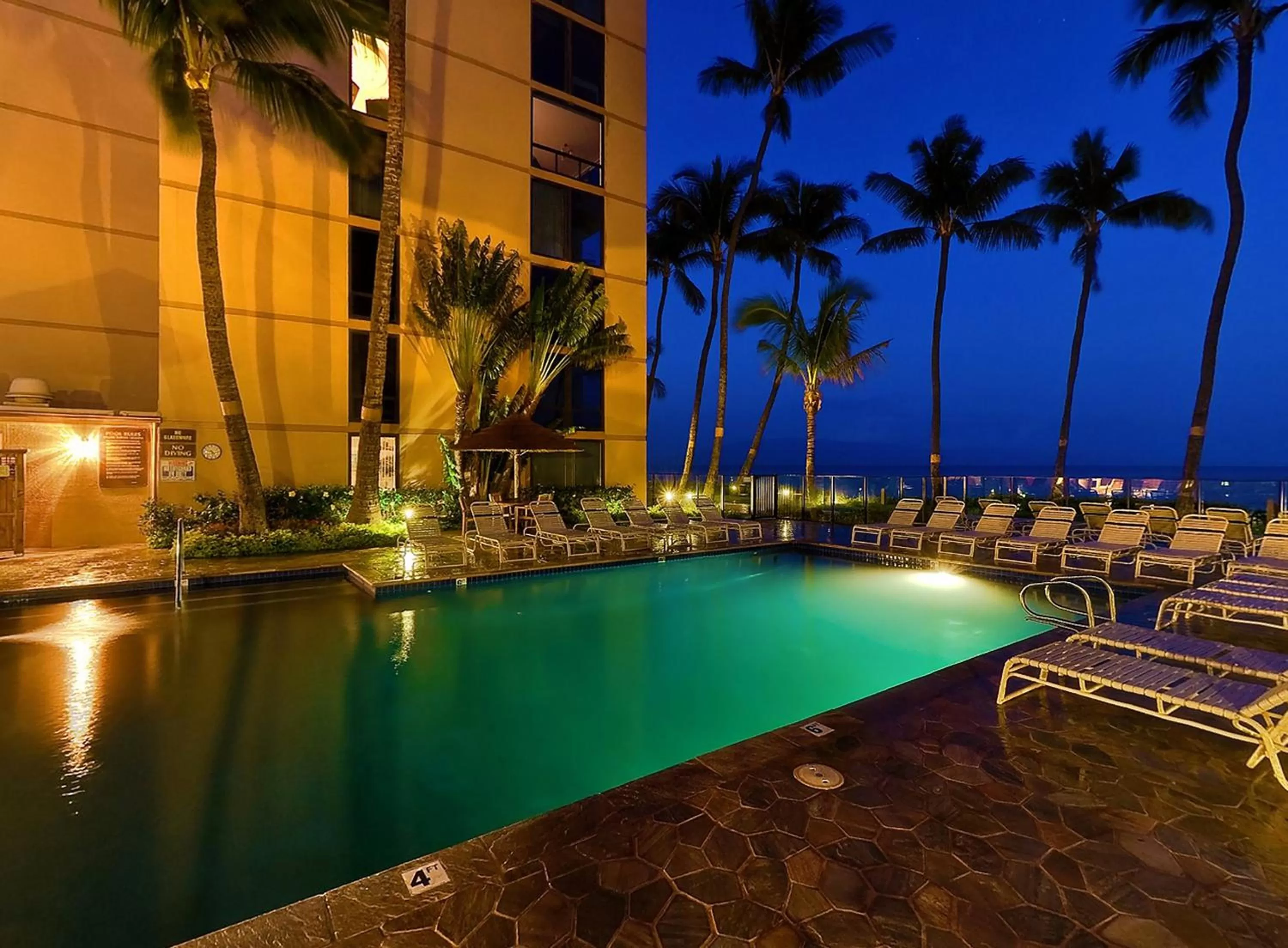 Property building in Aston Mahana at Kaanapali