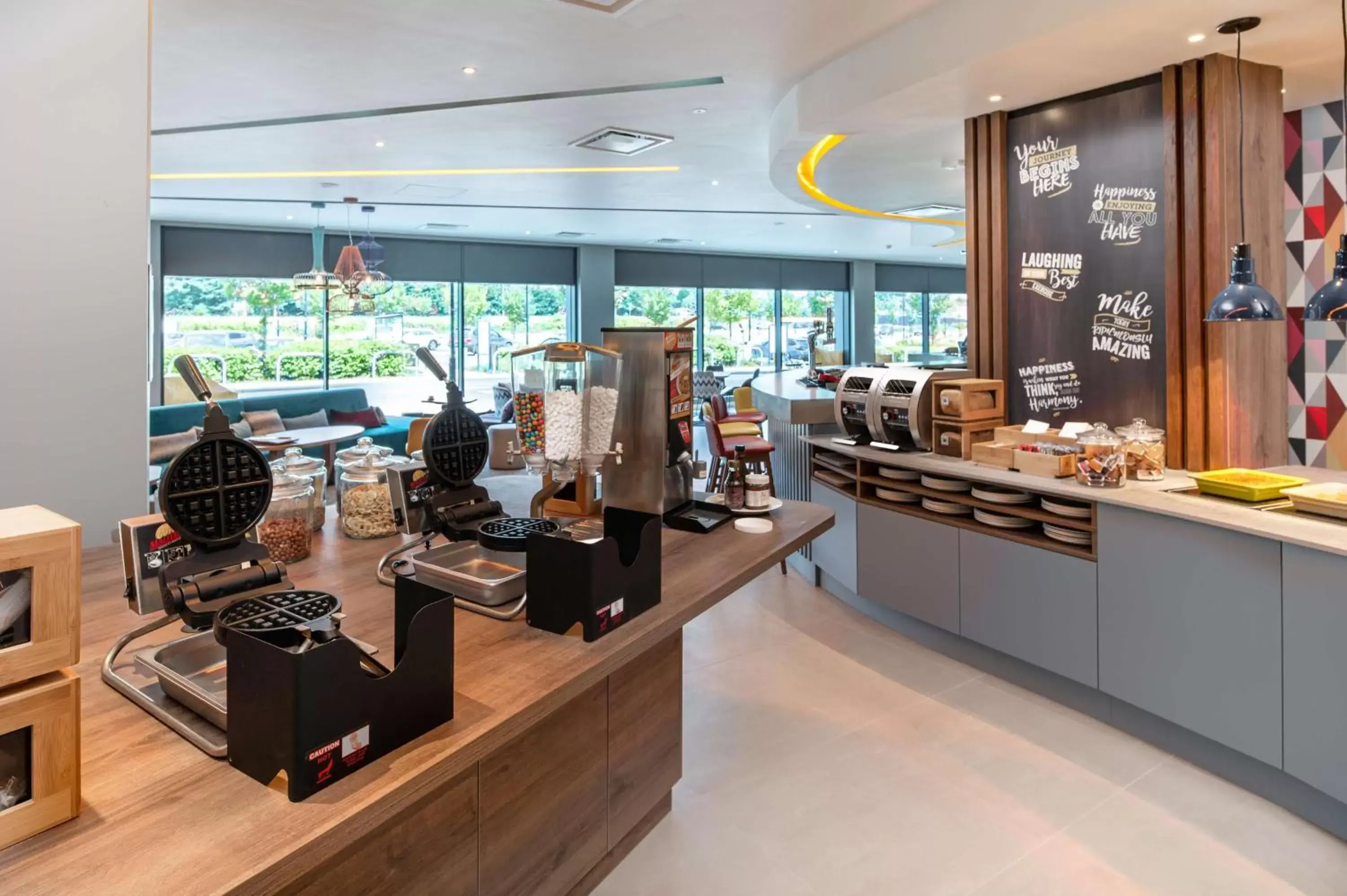 Breakfast, Restaurant/Places to Eat in Hampton by Hilton High Wycombe
