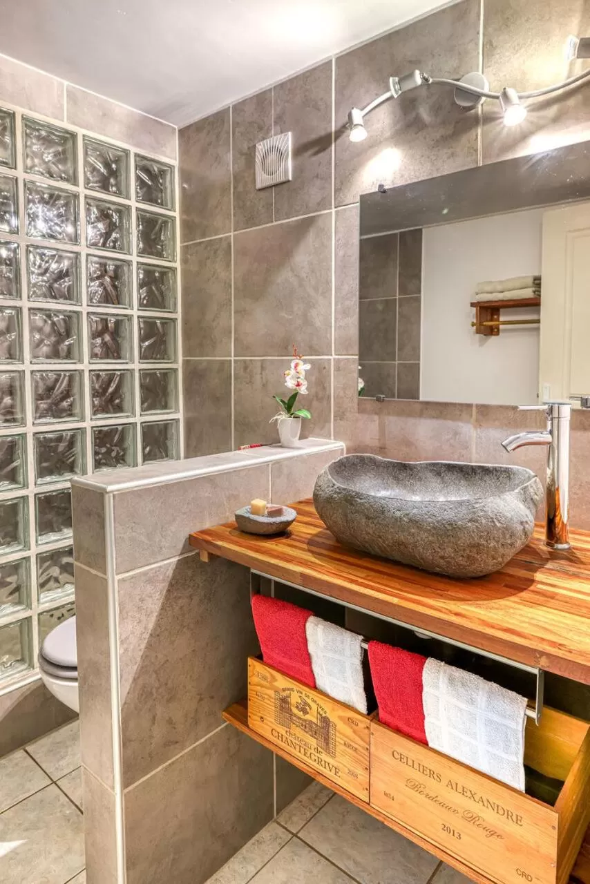 Bathroom in La Case O zoizos