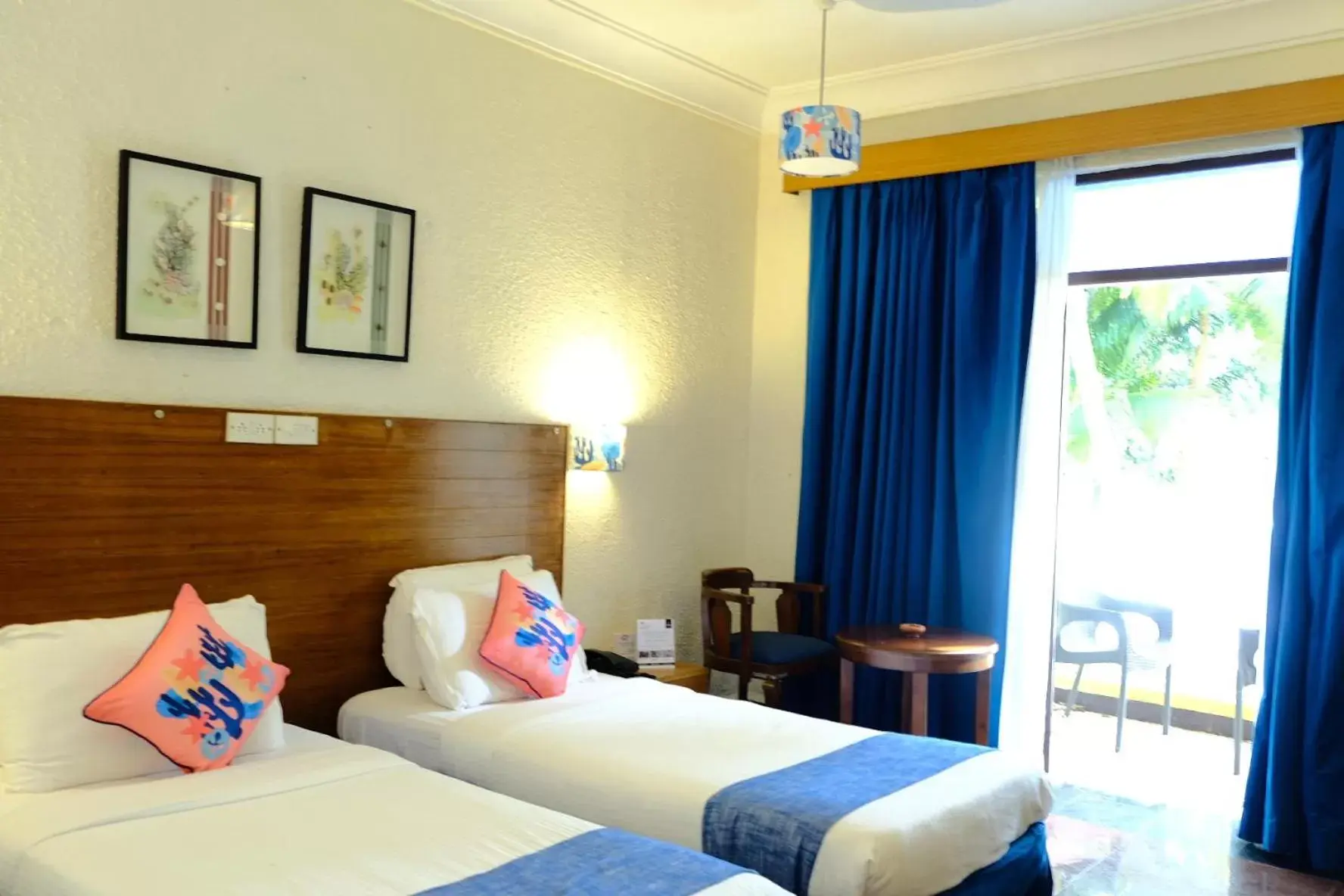 Bed in Bambolim Beach Resort