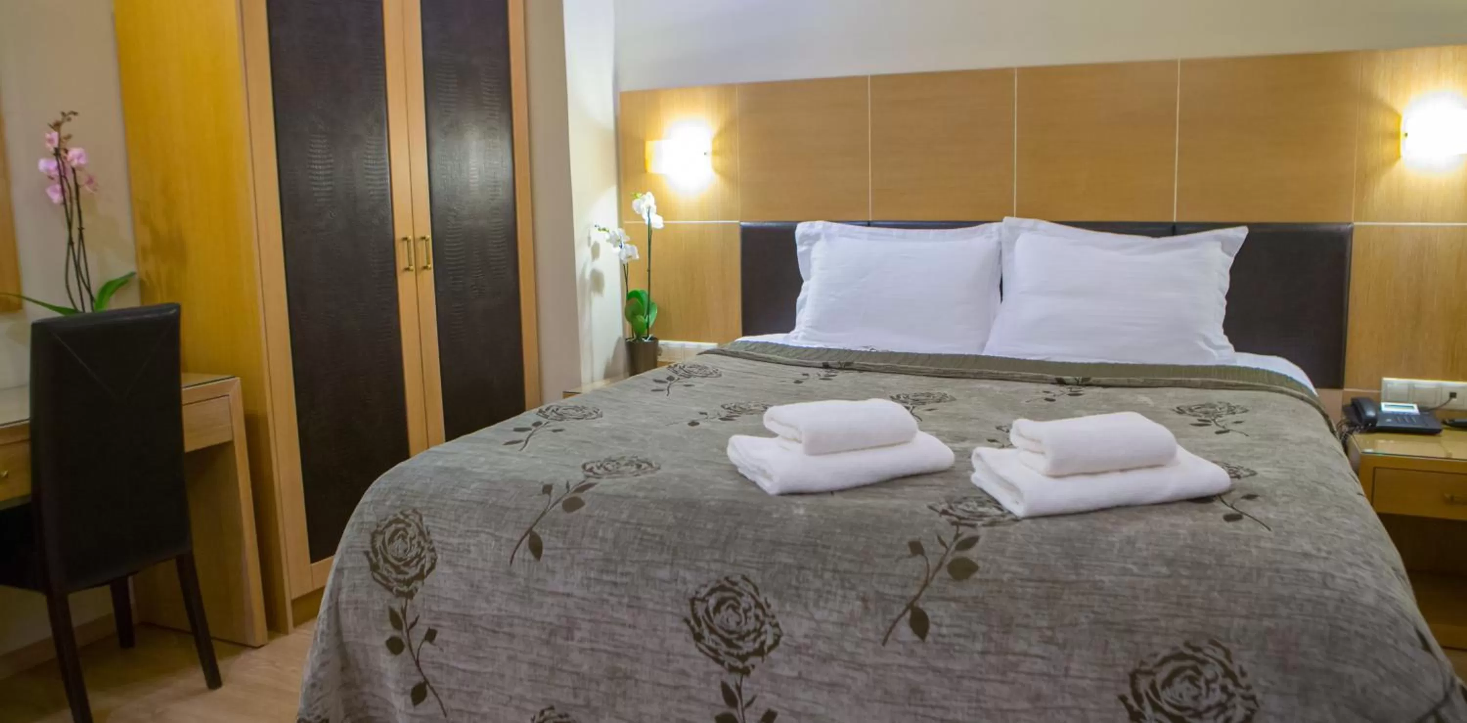 Bed in Pantelidis Hotel & Spa