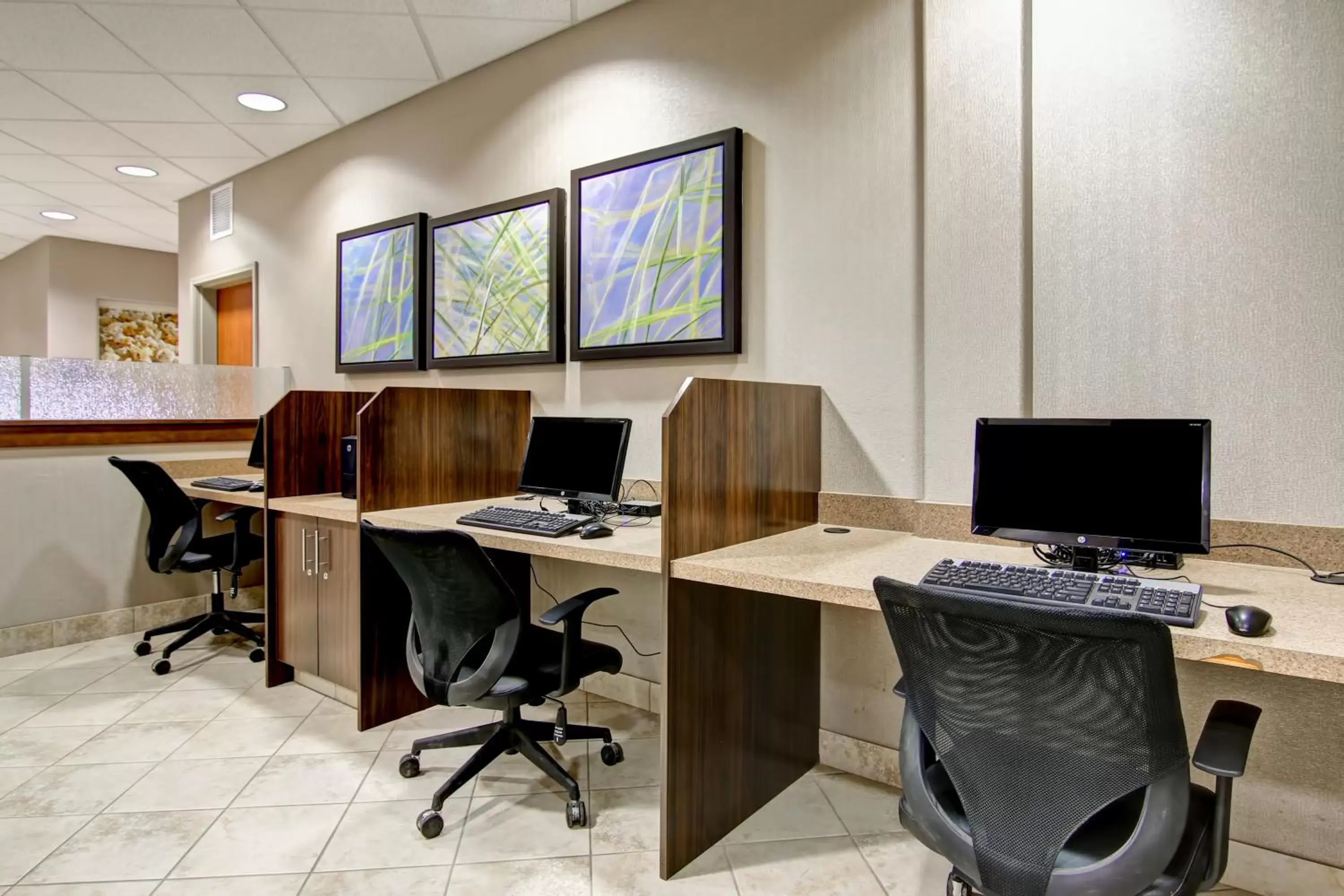 Business Area/Conference Room in Canalta Hotel Shaunavon