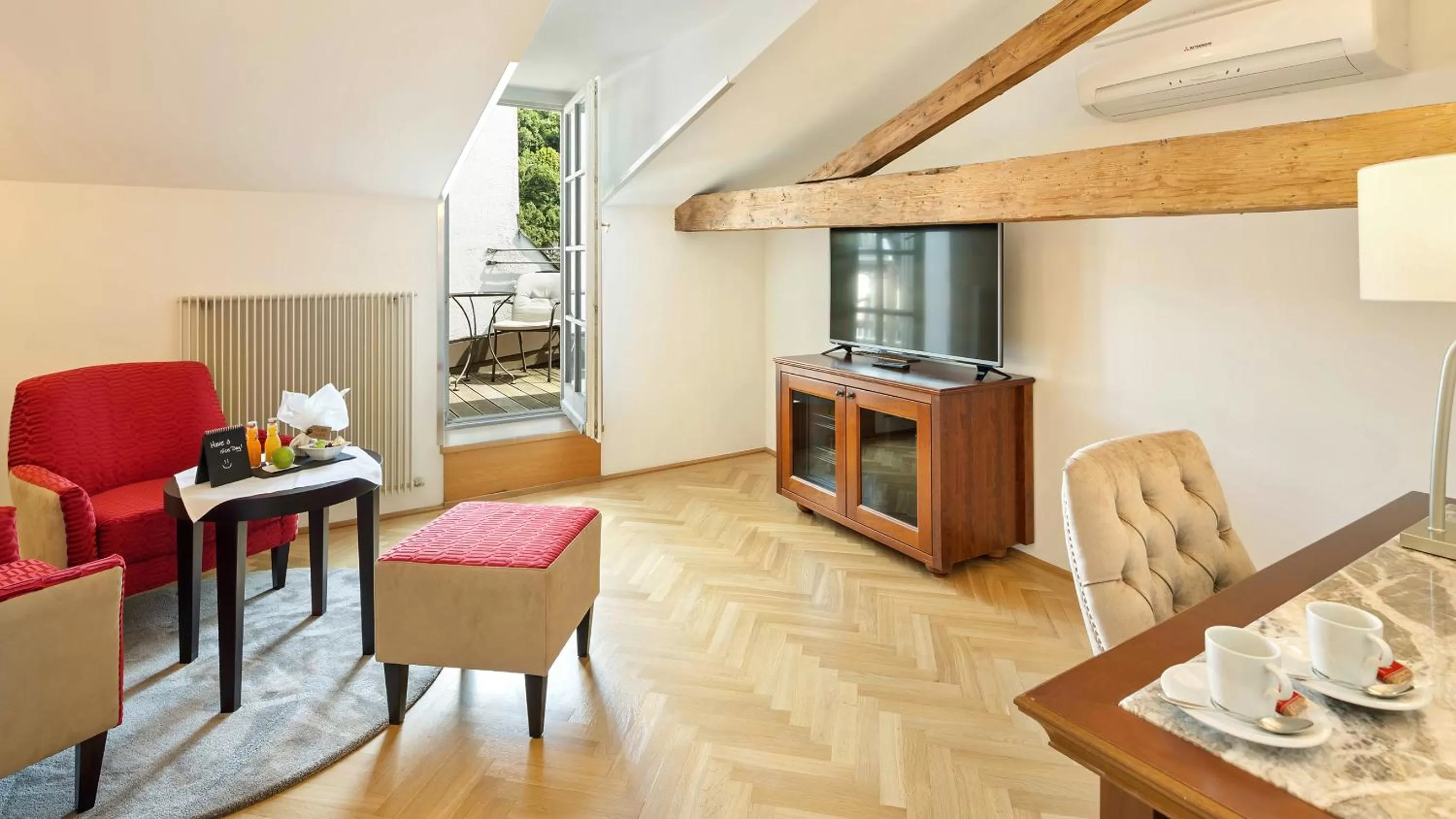 Photo of the whole room in Radisson Blu Hotel Altstadt