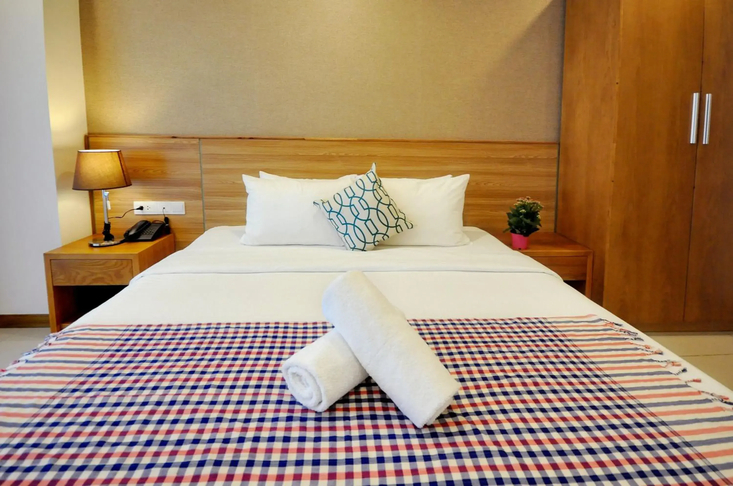 Bed in Holi Beach Hotel & Apartments