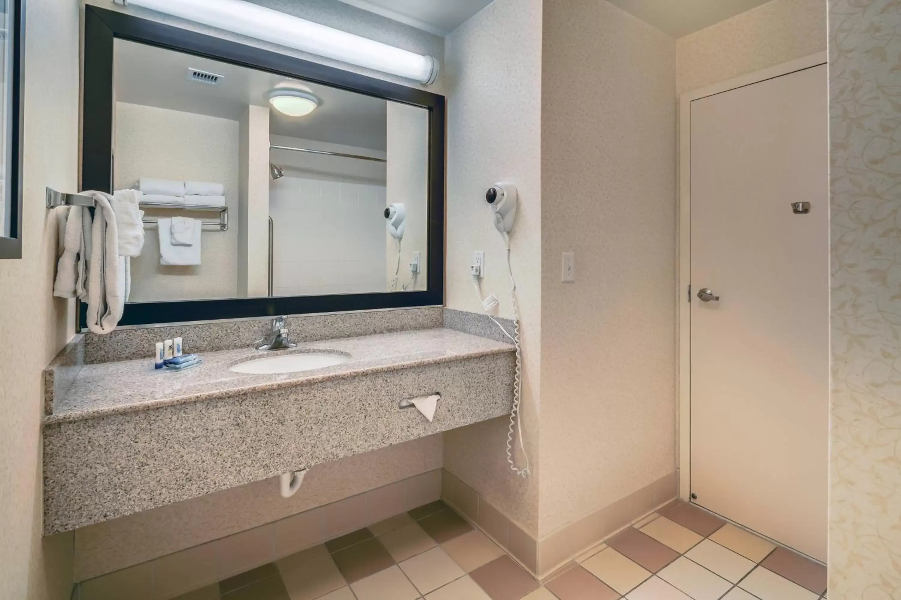 Bathroom in Fairfield Inn and Suites Jacksonville Beach