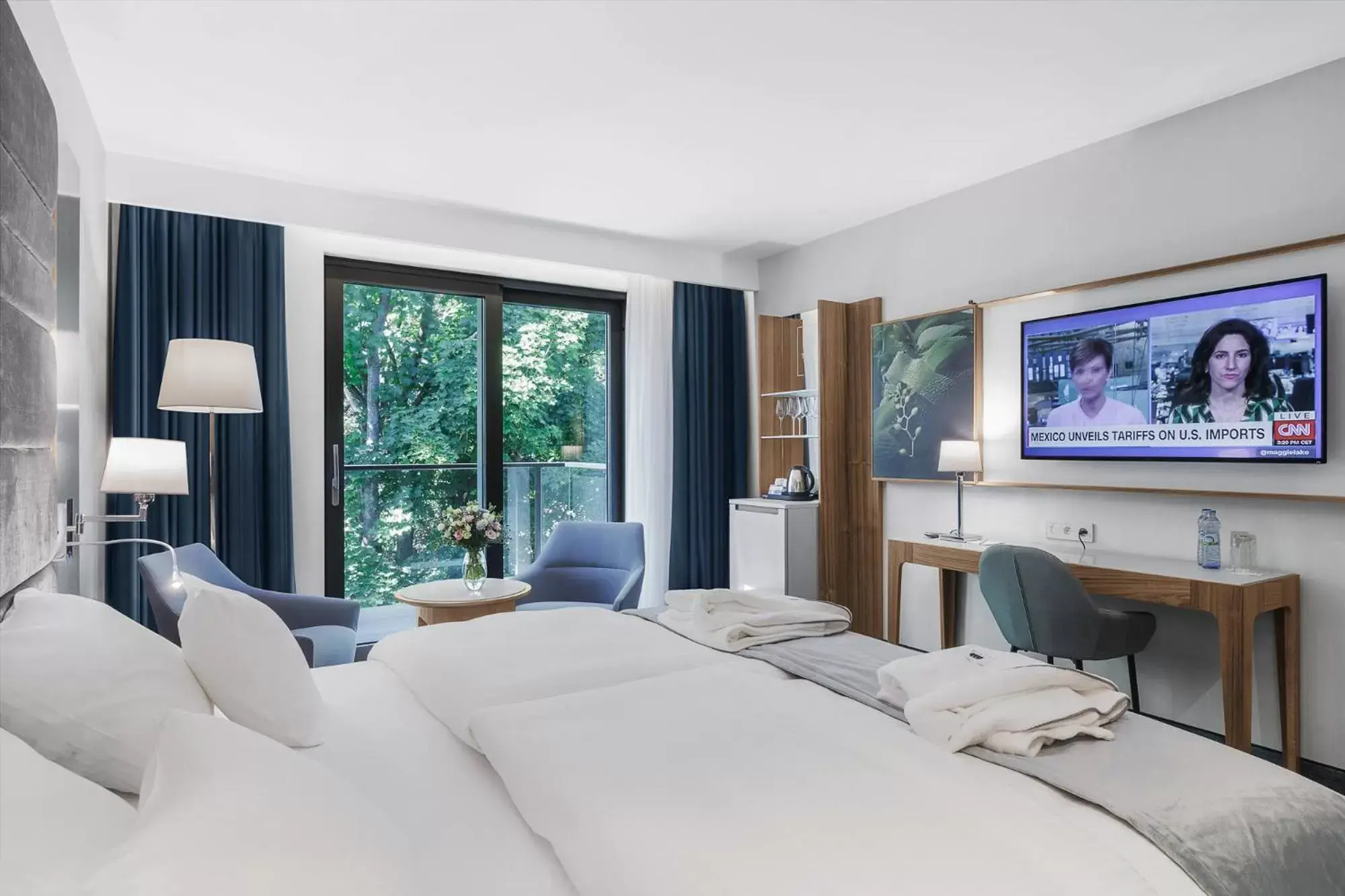 Standard Double or Twin Room with Balcony in Hotel Testa Standard Double or Twin Room with Balcony in Hotel Testa