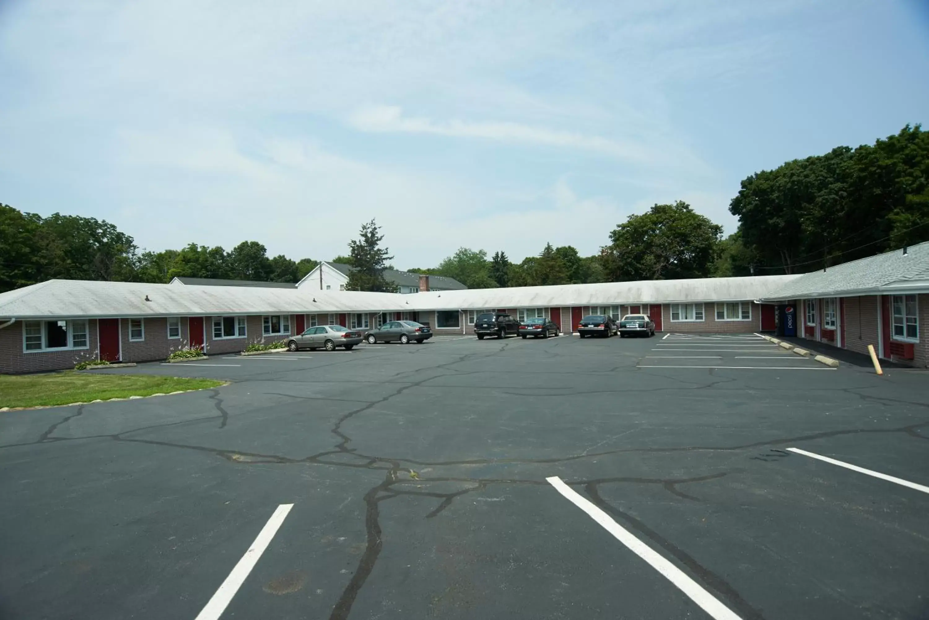 Property building, Other Activities in Clinton Motel