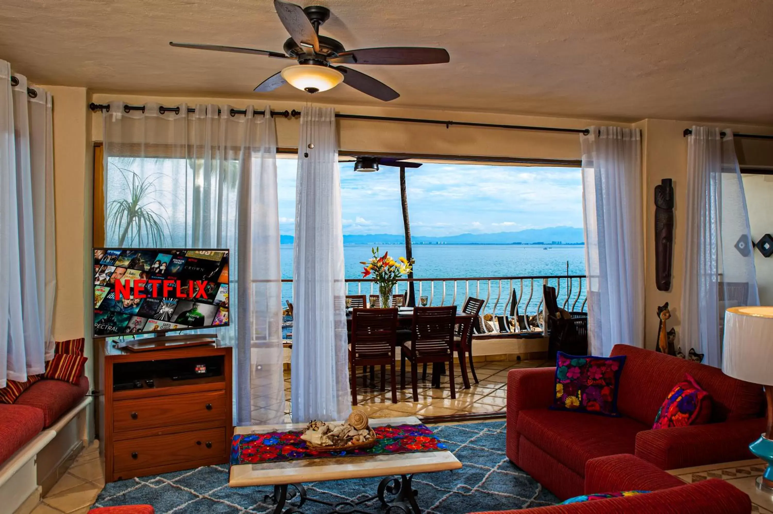 Living room in Casa Natalia, Playa Esmeralda