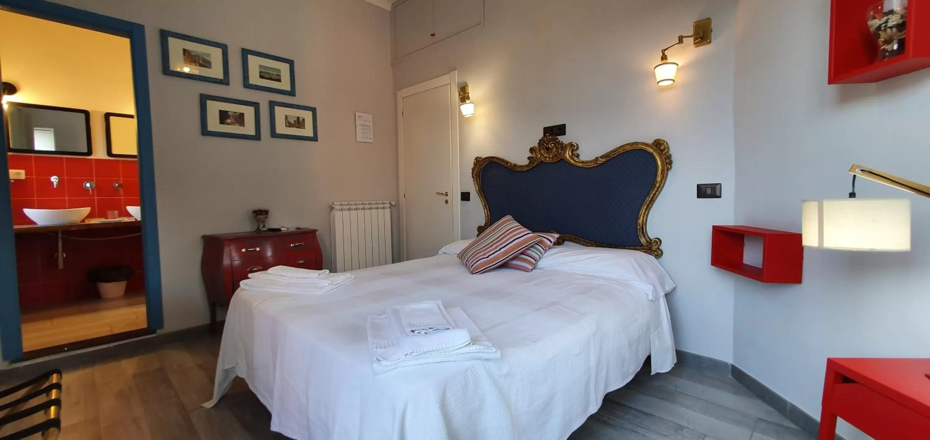 Double Room in The Spanish Palace, Suites, Rooms, Apartments & Terraces
