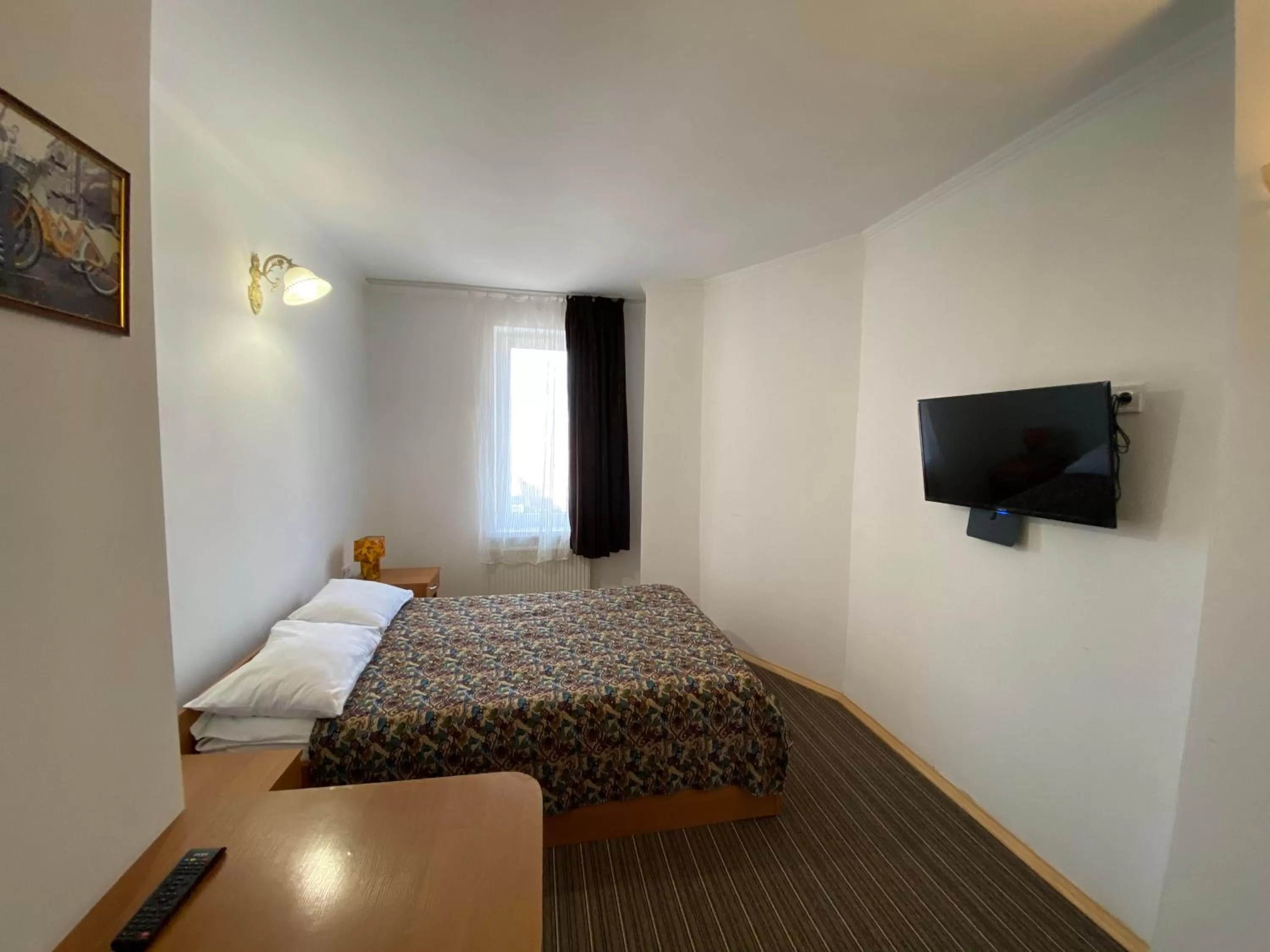 Bed in Autopark Hotel