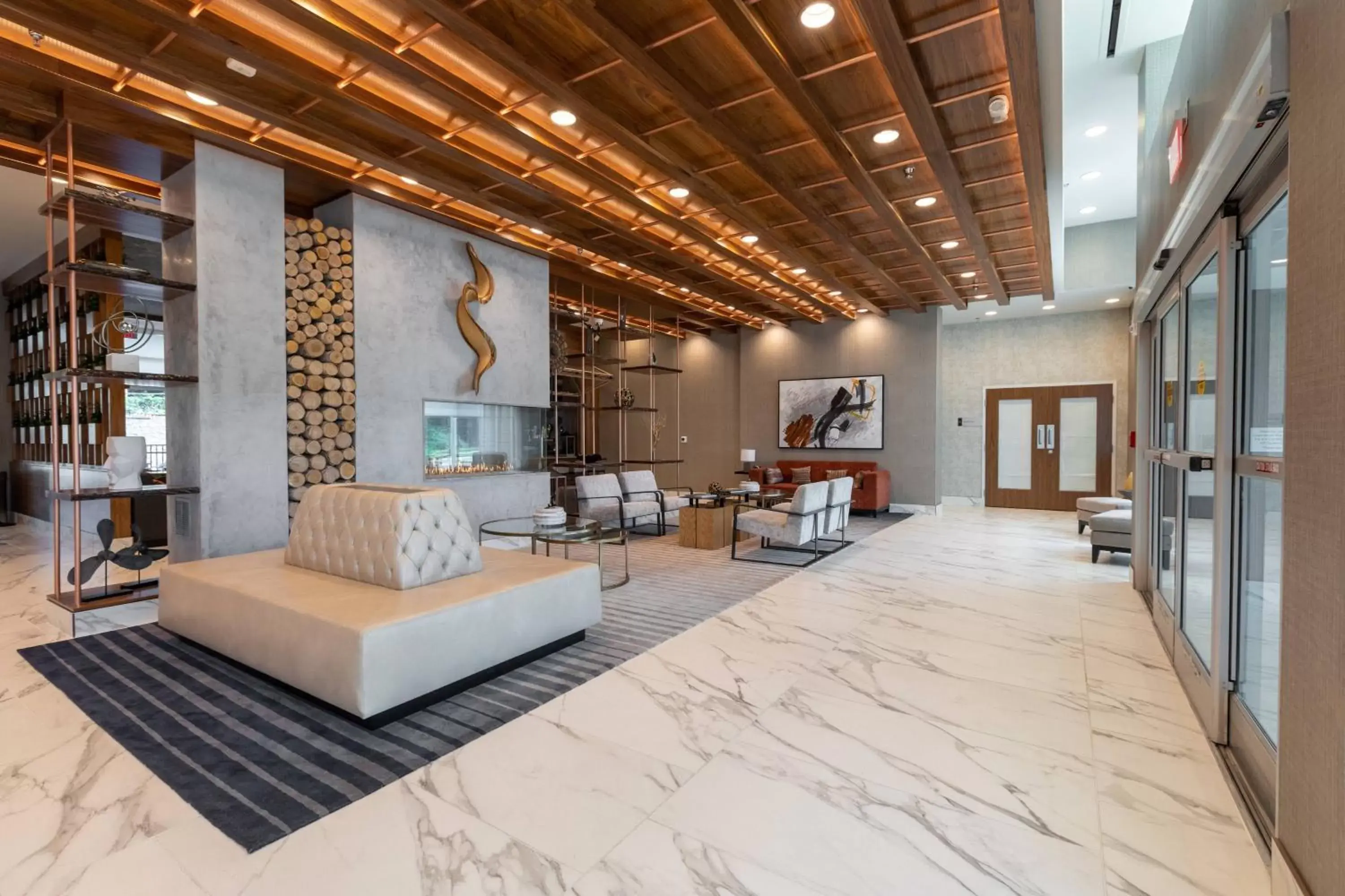Lobby or reception, Seating Area in Delta Hotels by Marriott Raleigh-Durham at Research Triangle Park
