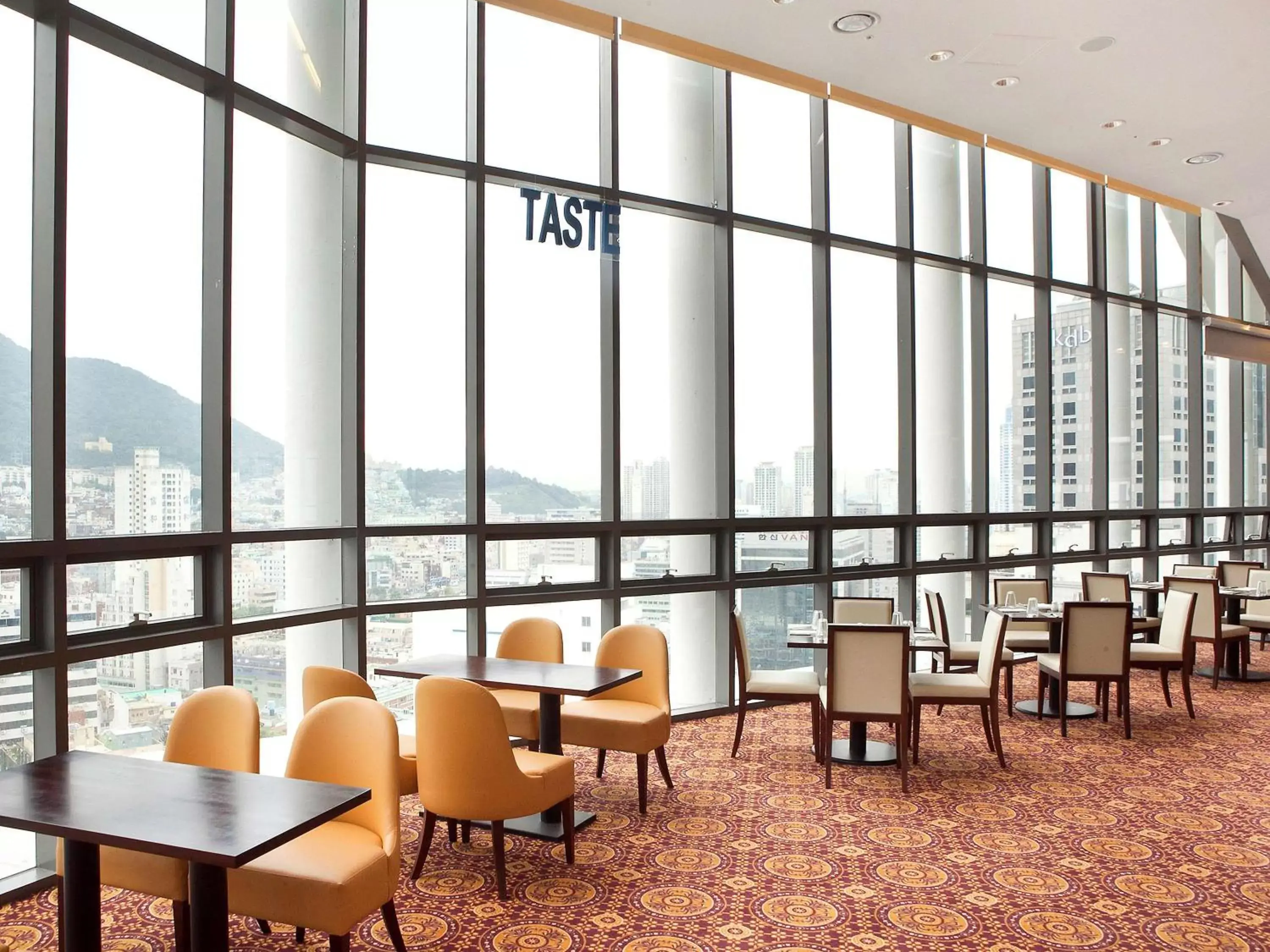 Restaurant/places to eat in Ibis Ambassador Busan City Centre