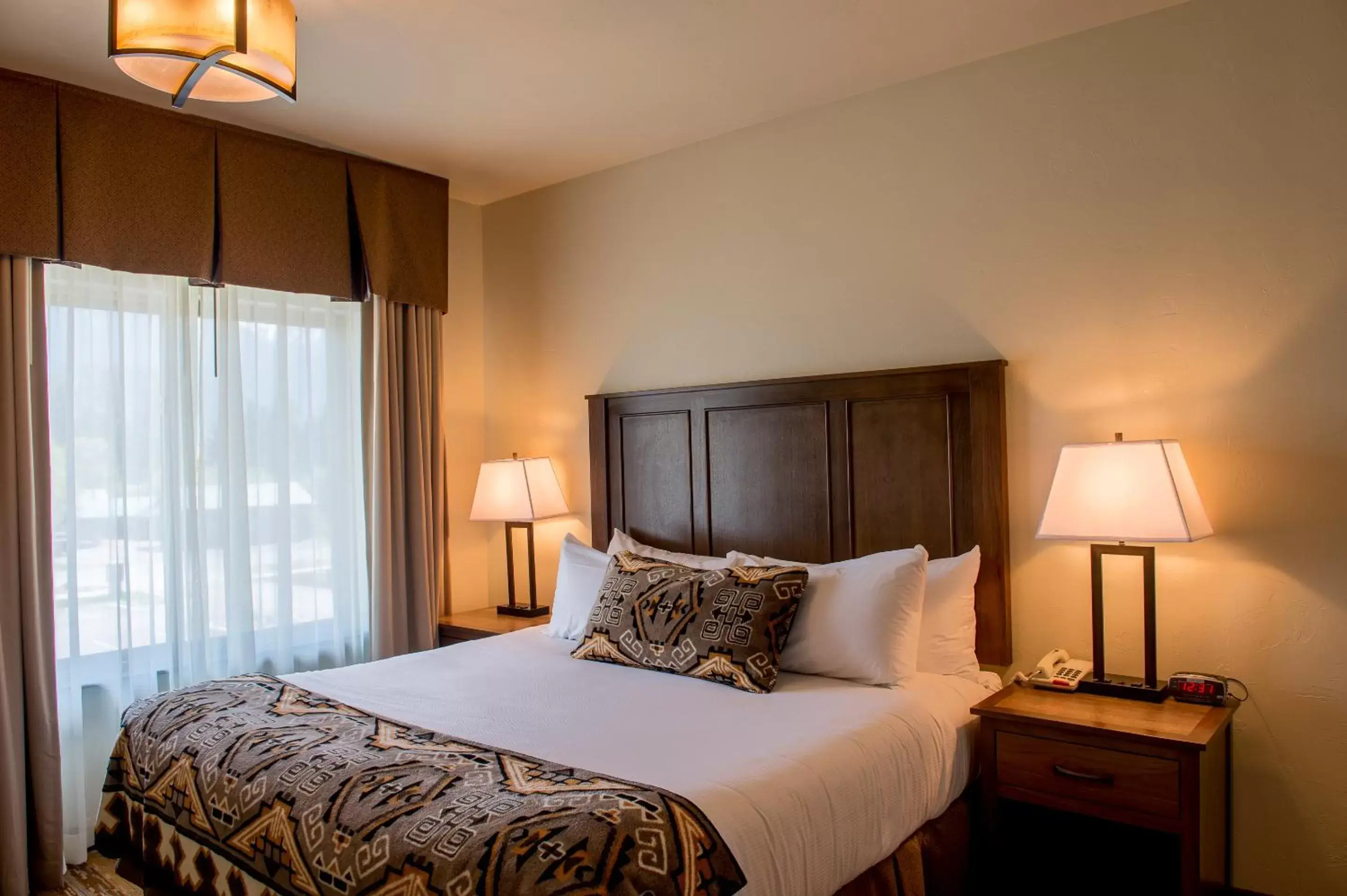 Bedroom, Bed in Cedar Creek Lodge & Conference Center Bedroom, Bed in Cedar Creek Lodge & Conference Center