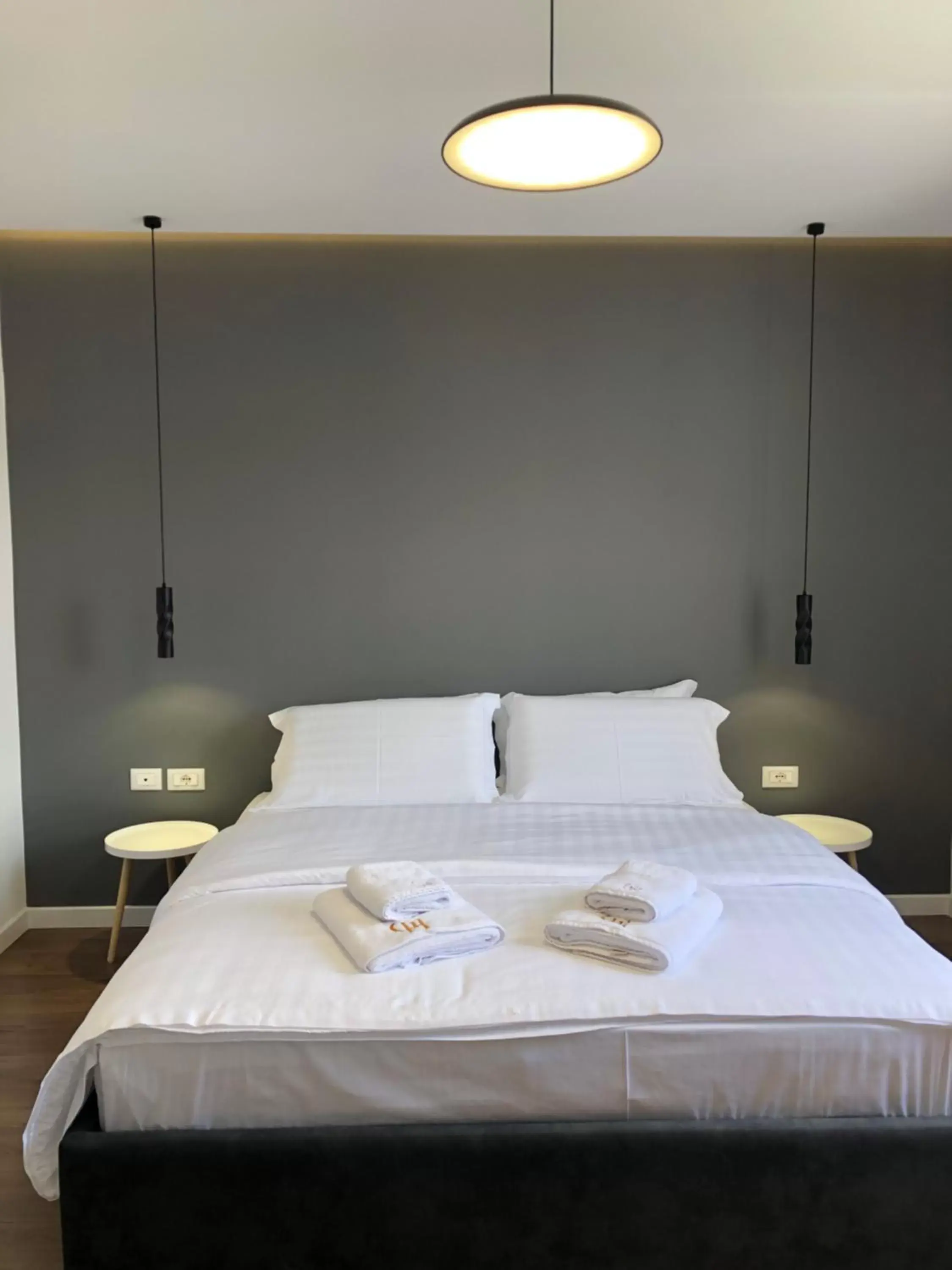 Double Room in Grand Hotel Pogradec Double Room in Grand Hotel Pogradec