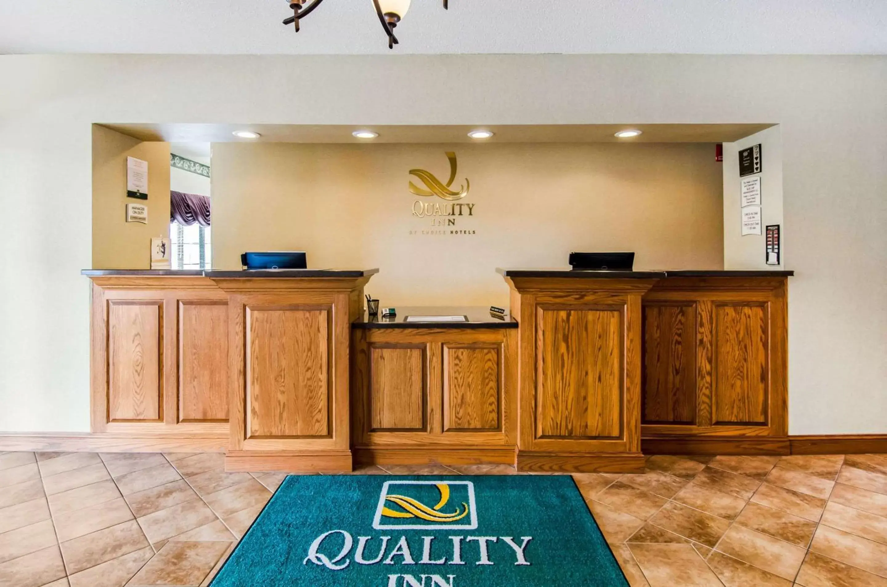 Lobby or reception, Lobby/Reception in Quality Inn Summersville