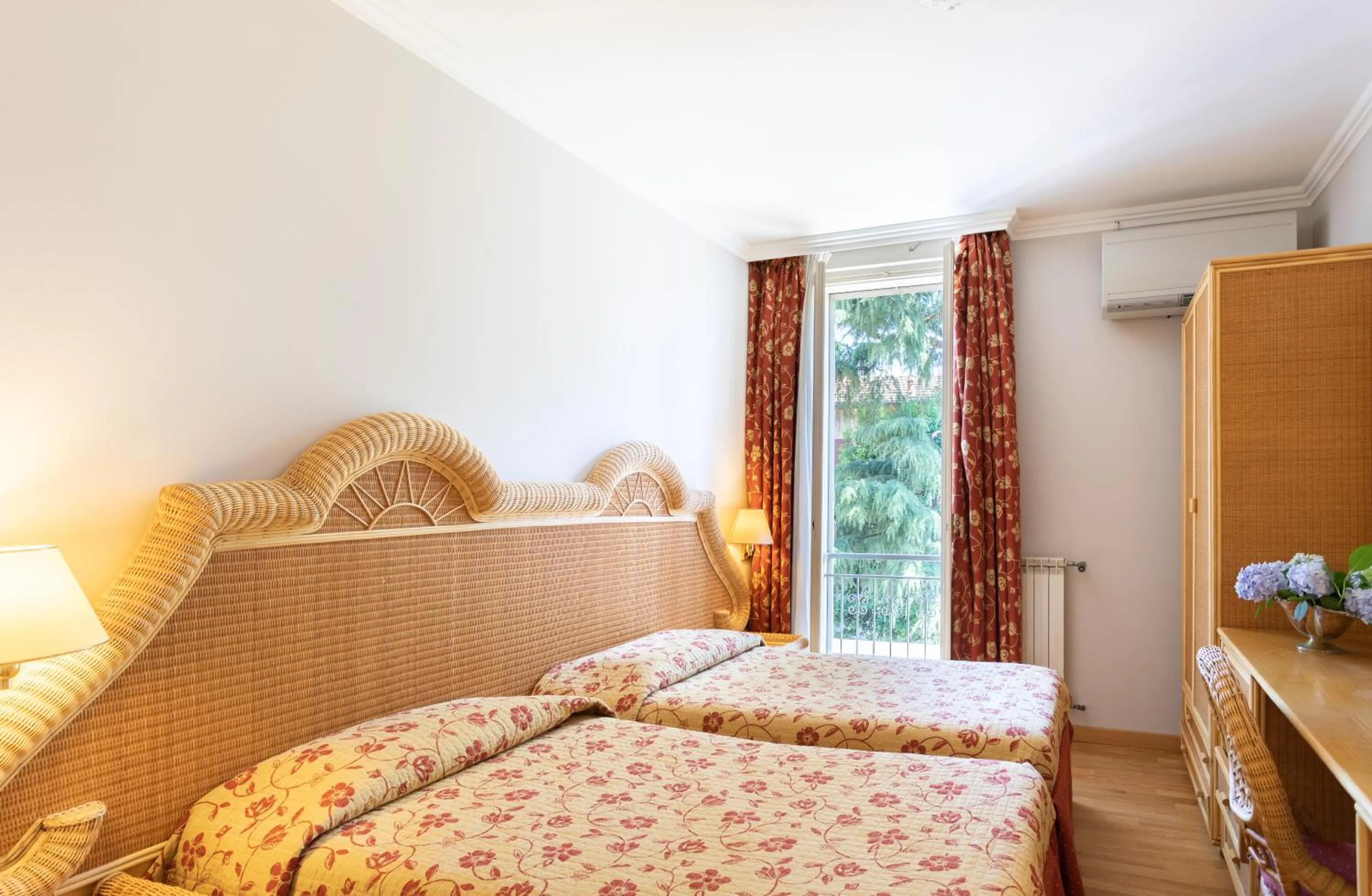 Photo of the whole room, Bed in Hotel Dei Tigli