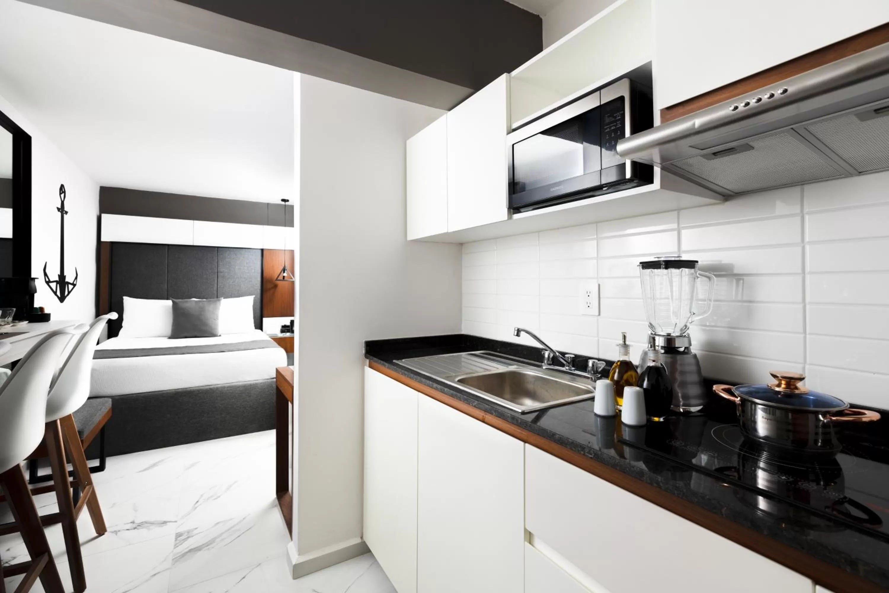 Kitchen or kitchenette in Seven Boutique Apartments Cancún