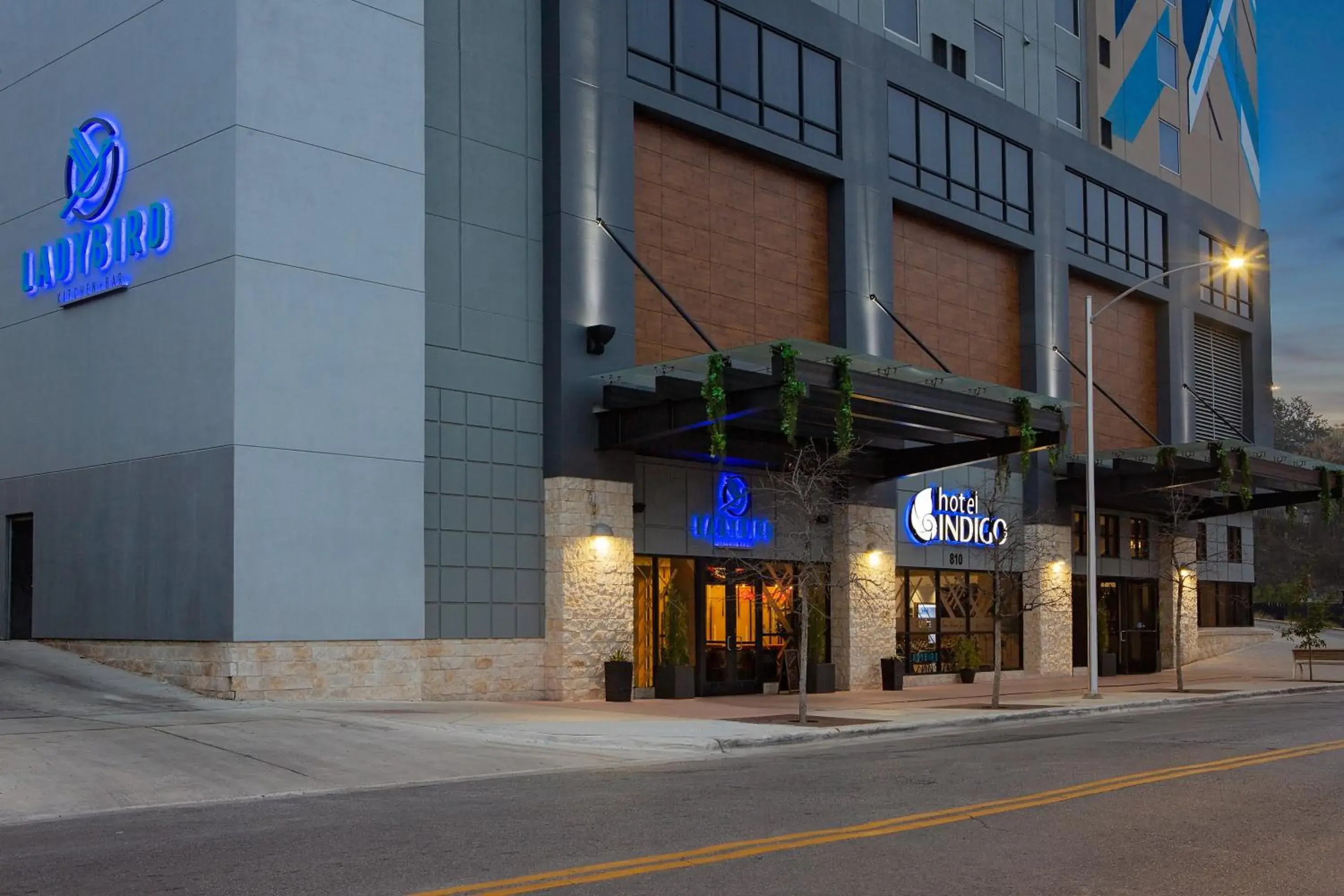 Property building in Hotel Indigo Austin Downtown - University by IHG Property building in Hotel Indigo Austin Downtown - University by IHG