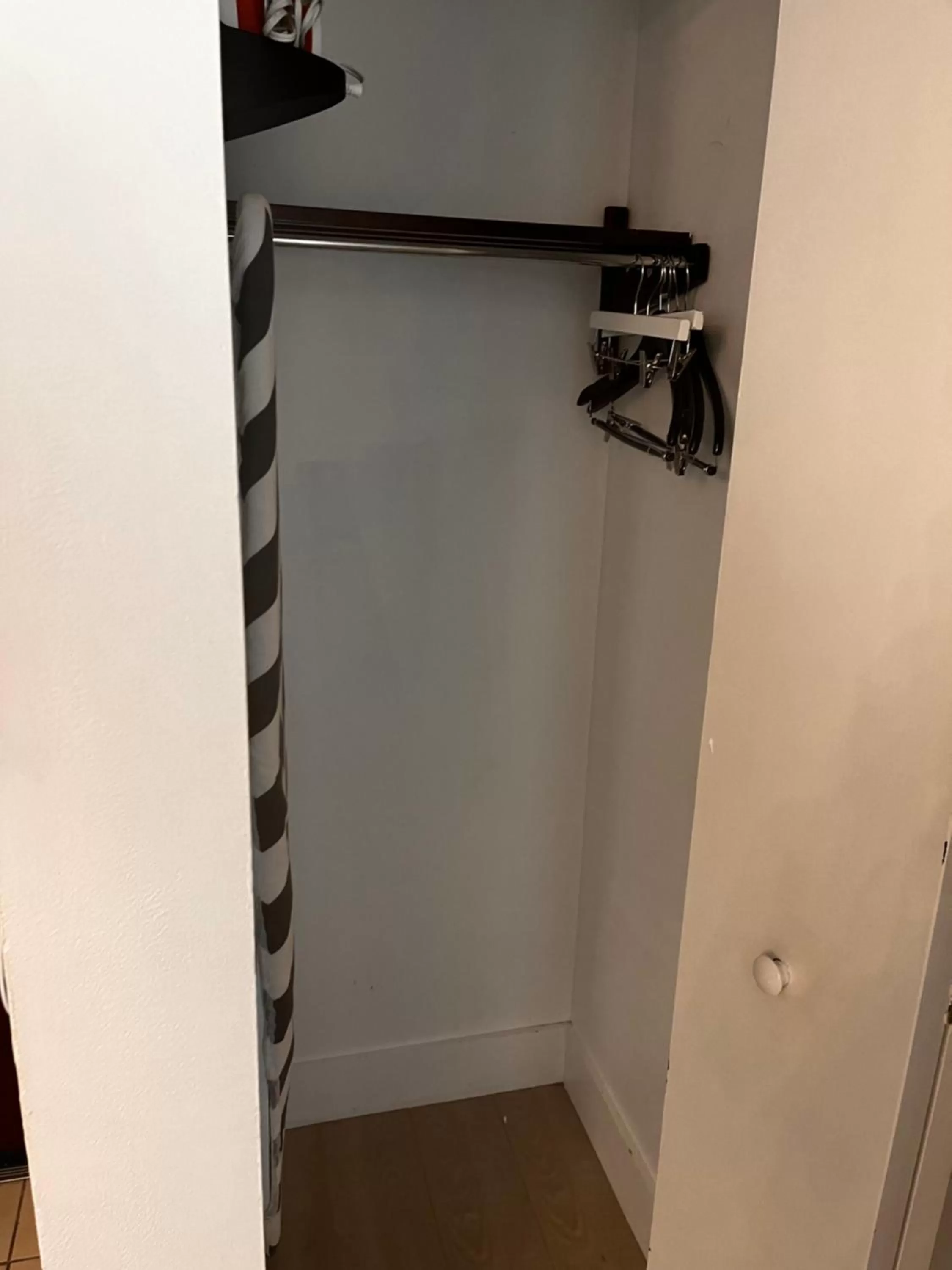 wardrobe, Bathroom in Suites at The Strand on Ocean Drive