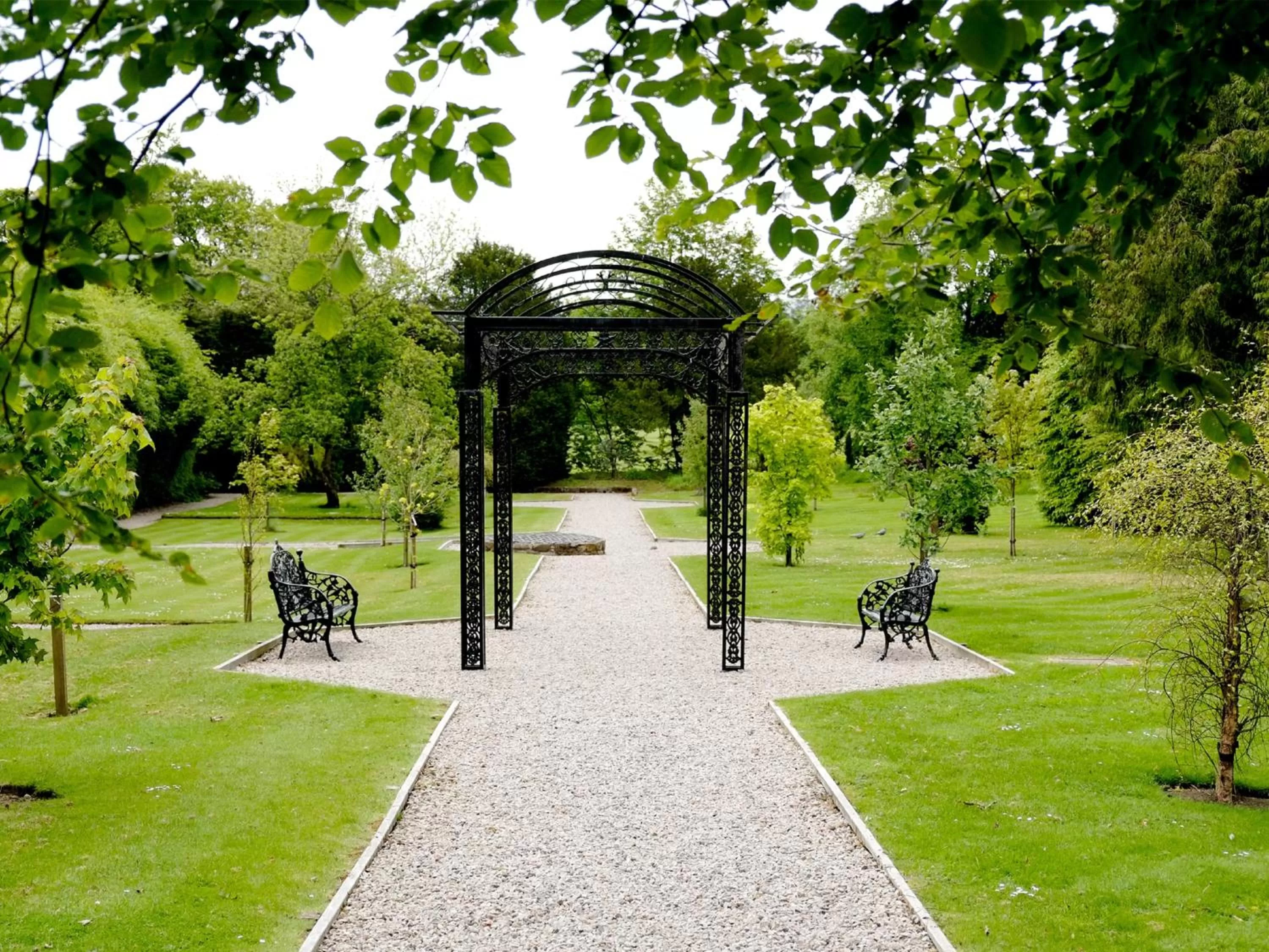 Garden view in Macdonald Houstoun House
