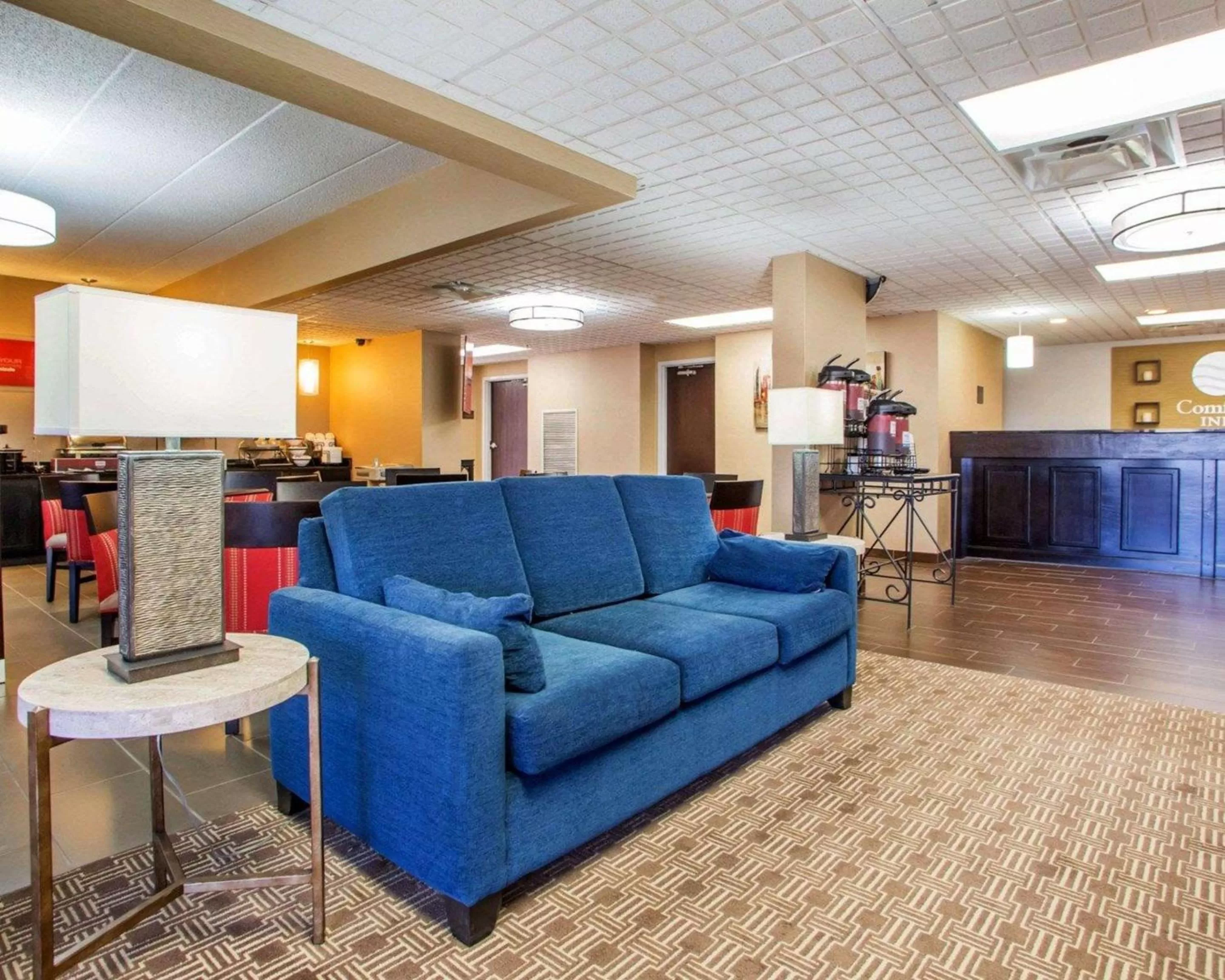 Lobby or reception in Comfort Inn Dayton - Huber Heights