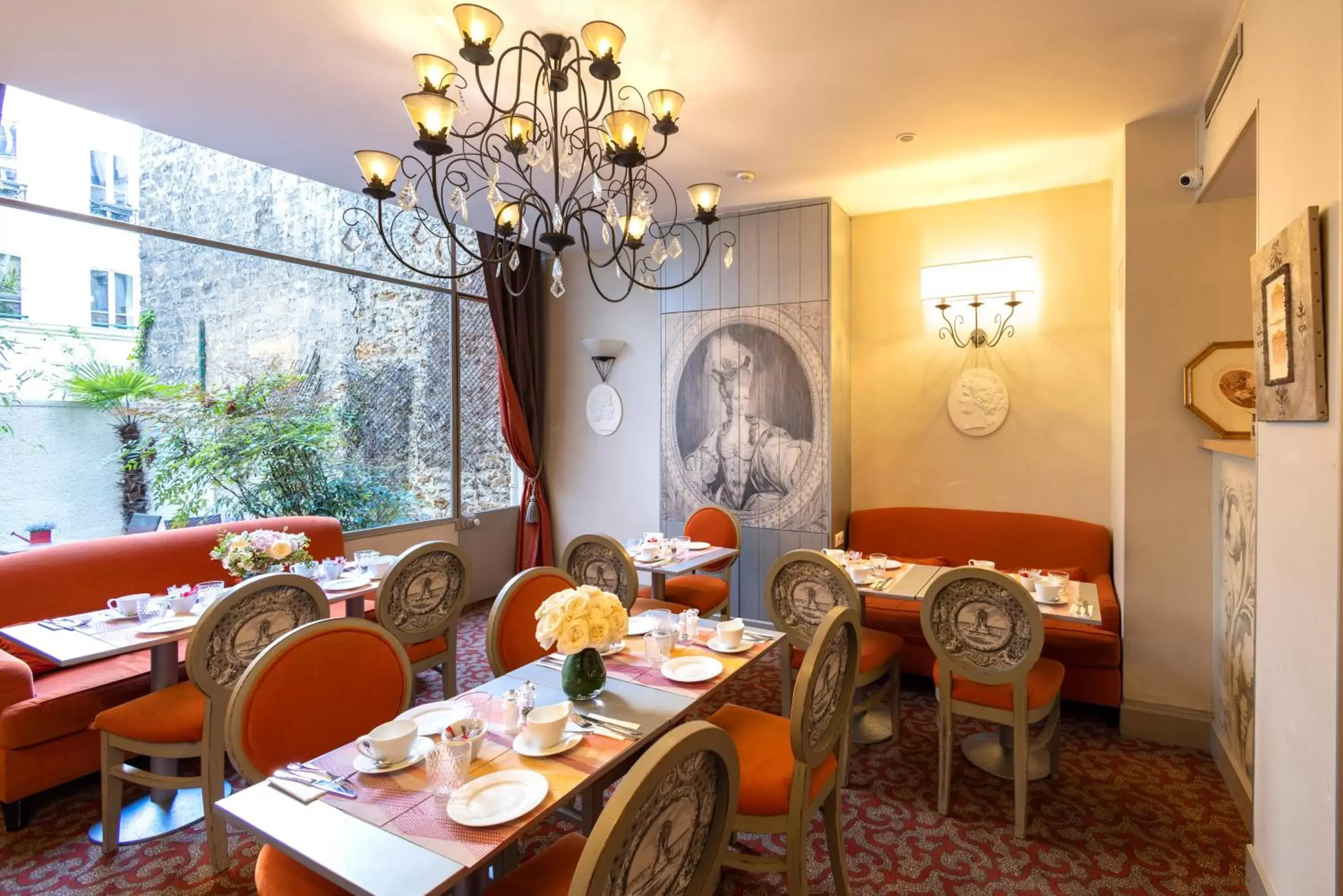 Breakfast, Restaurant/Places to Eat in Hotel Residence Foch