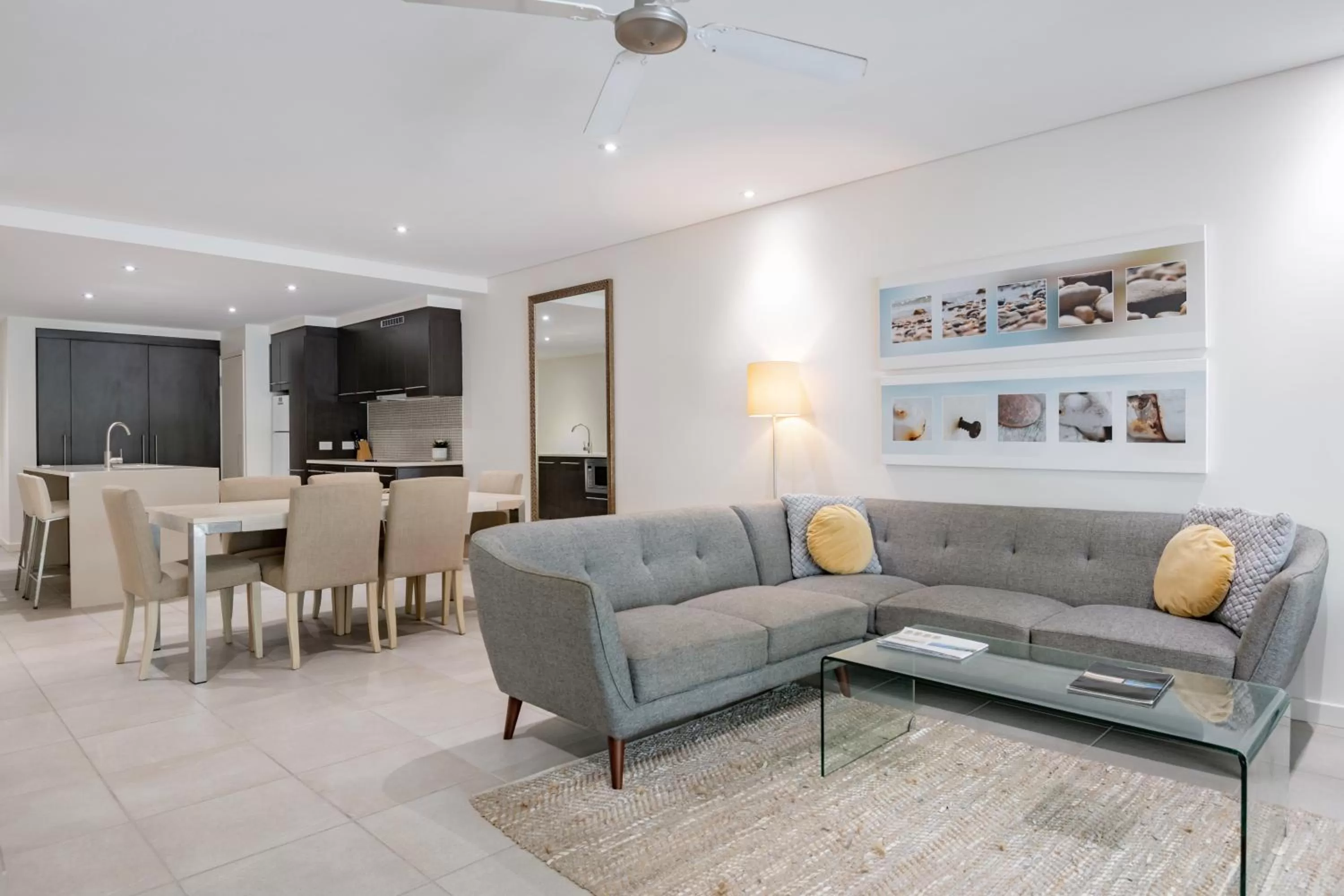 Living room, Seating Area in Port Douglas Private Apartments in Temple