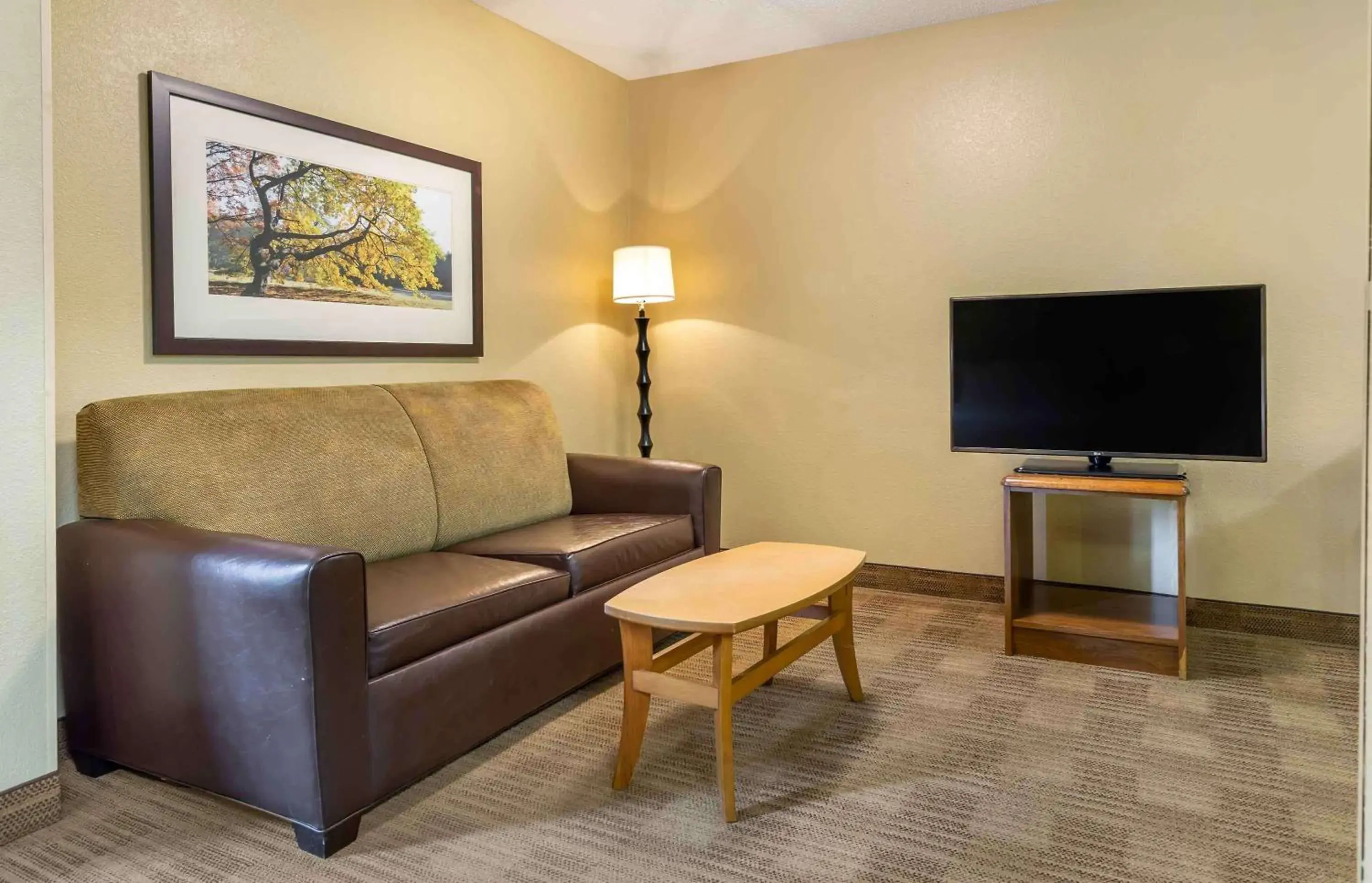Bedroom, Seating Area in Extended Stay America Suites - Greensboro - Wendover Ave