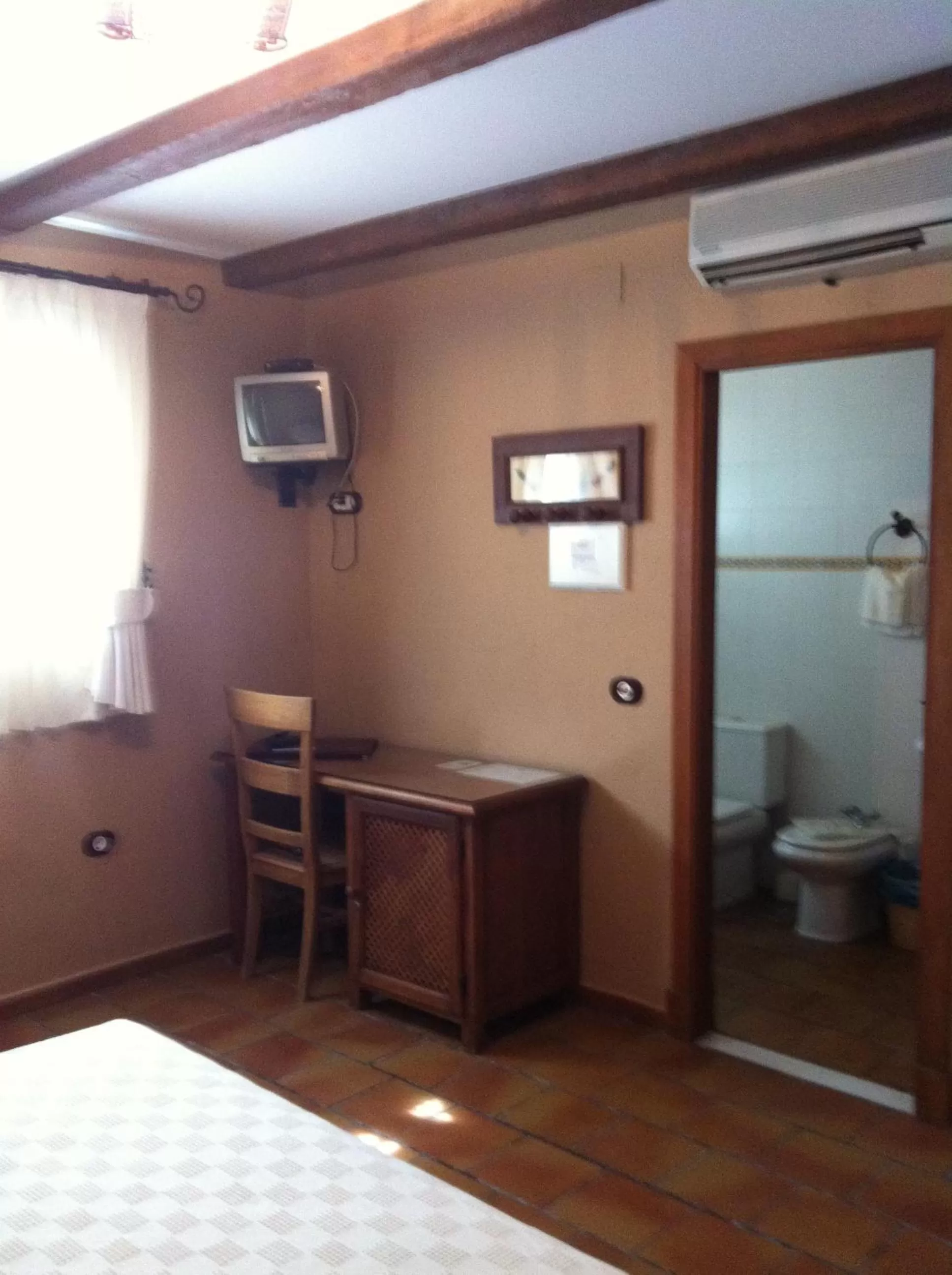 Decorative detail, Bed in Hotel El Tabanco