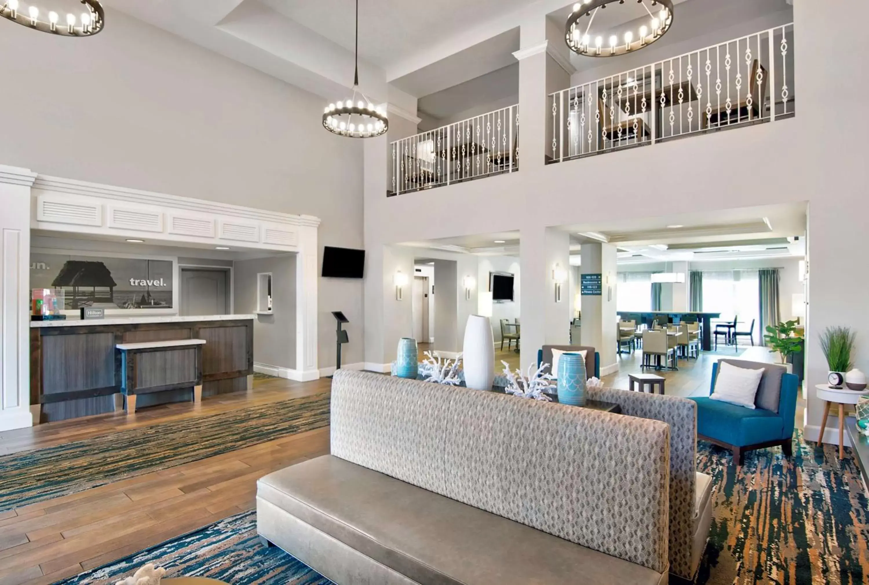 Lobby or reception, Lounge/Bar in Hampton Inn Ft Lauderdale Airport North