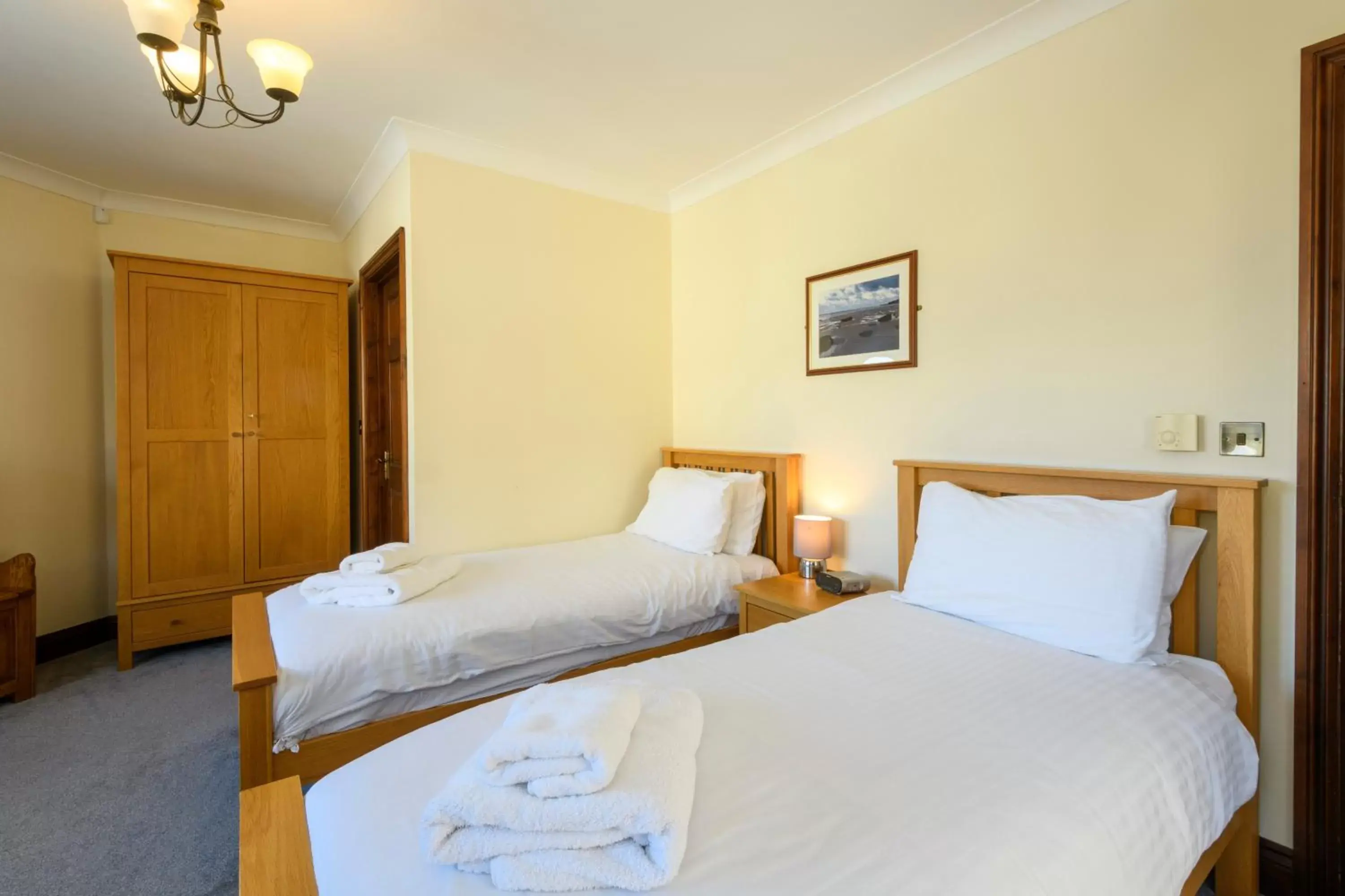 Bed in Porth Veor Manor Villas & Apartments