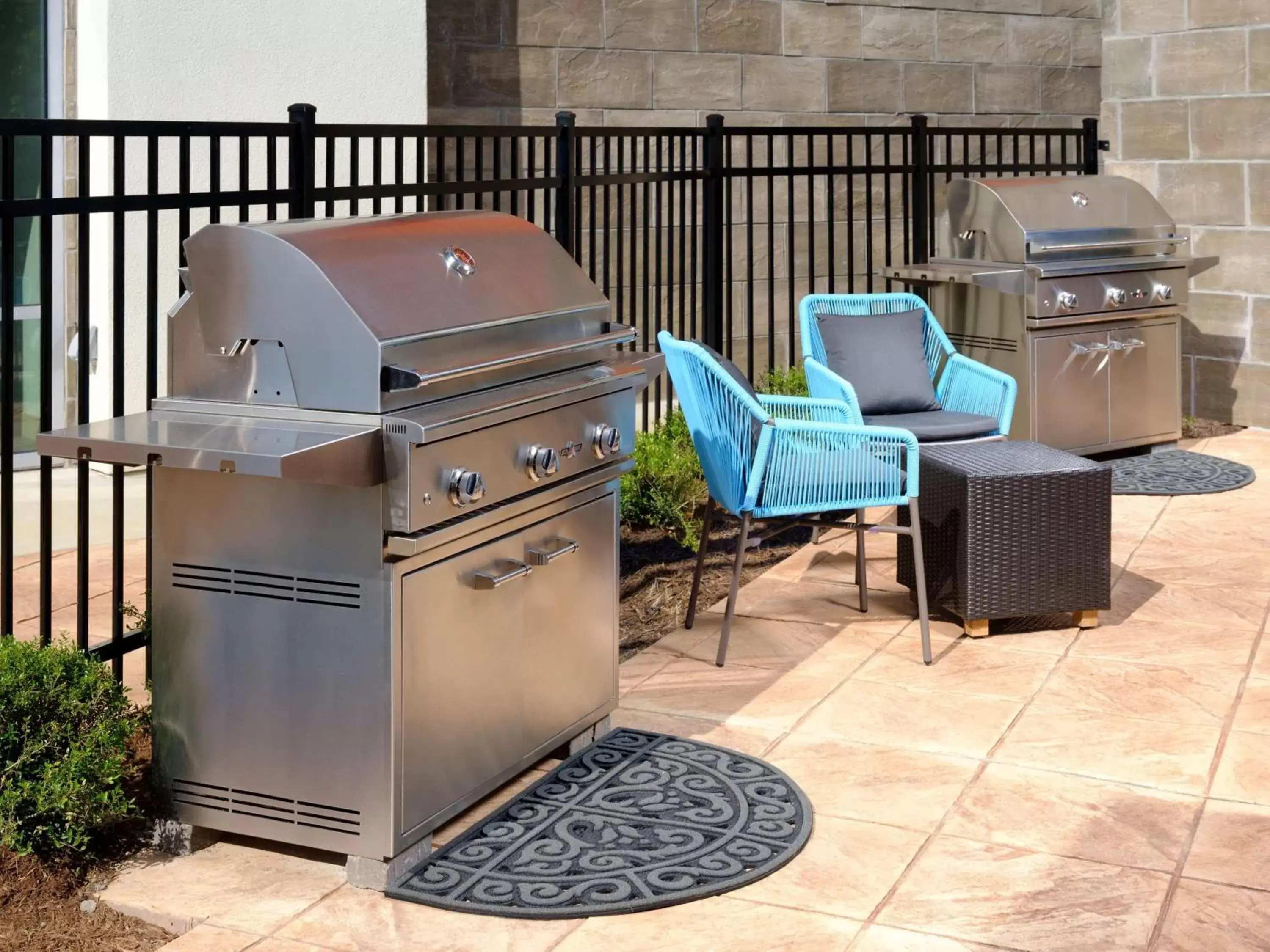 Property building, BBQ Facilities in Home2 Suites By Hilton Chattanooga Hamilton Place