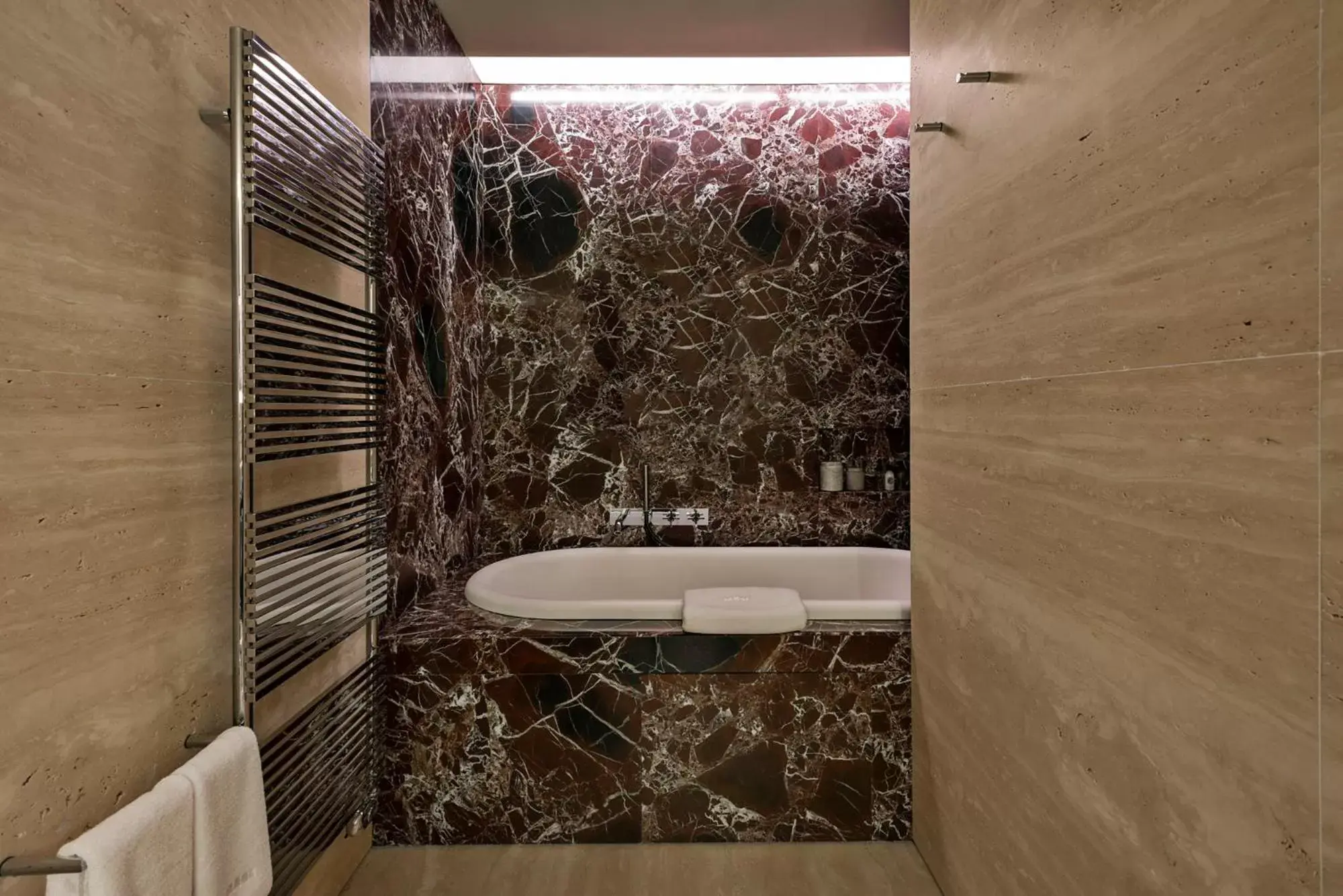 Bathroom in Fendi Private Suites - Small Luxury Hotels of the World