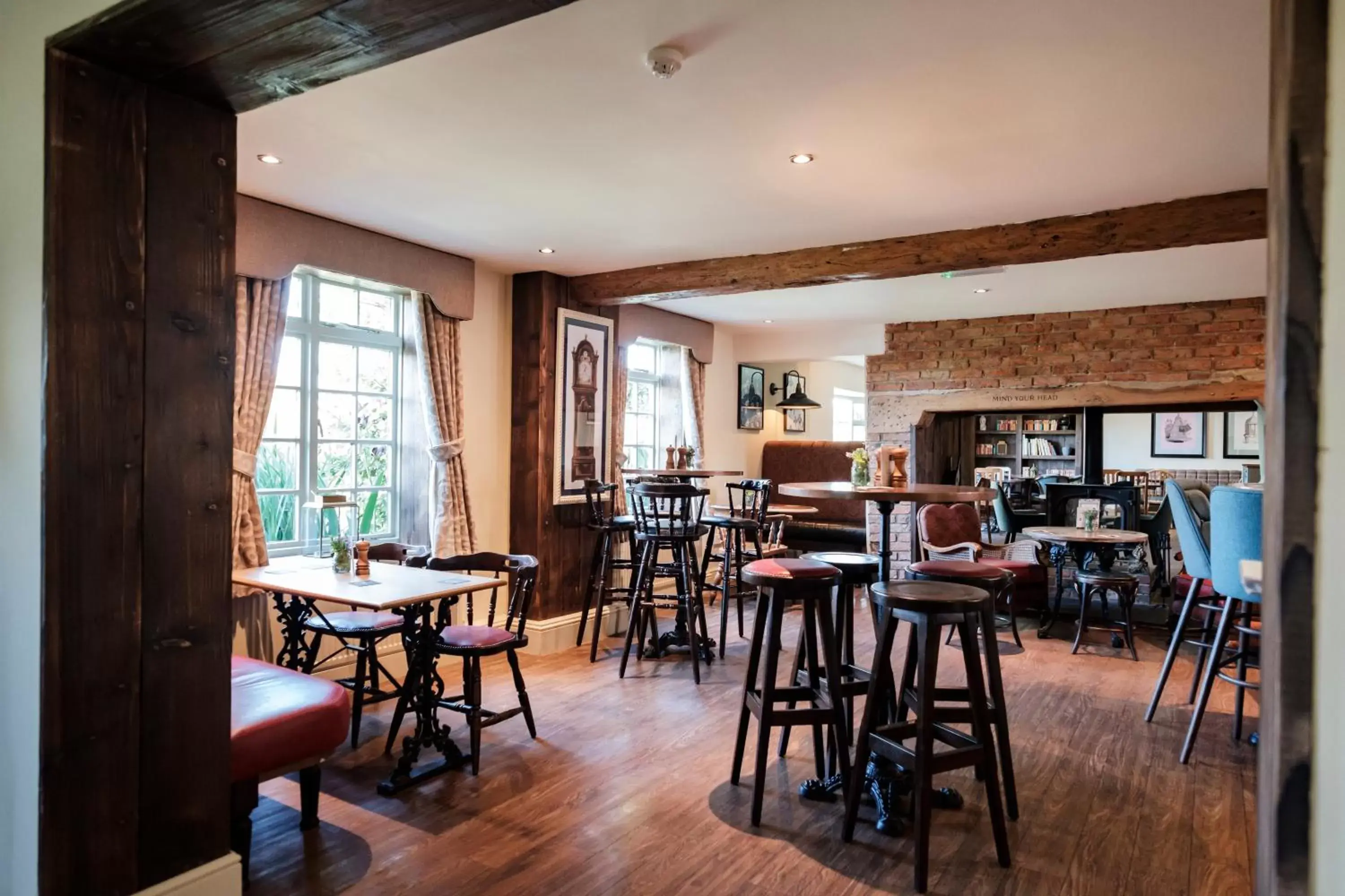 Lounge or bar, Restaurant/Places to Eat in The Bower Inn