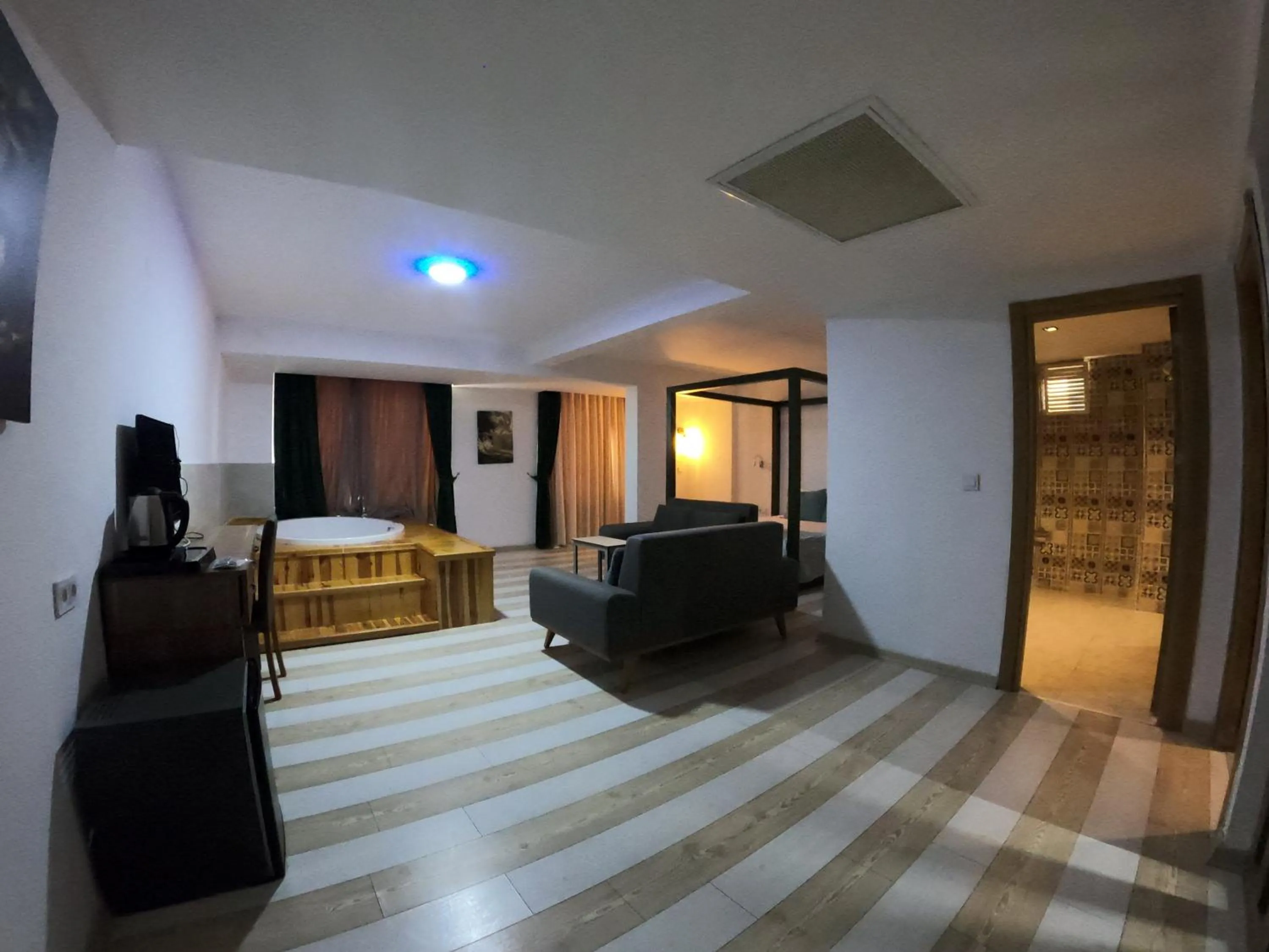 Photo of the whole room in On Hotel