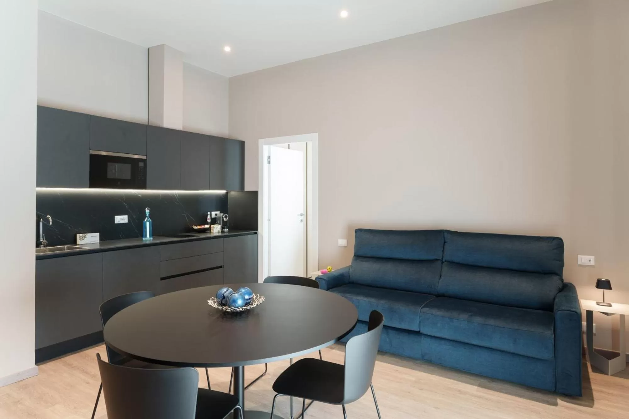 Coffee/tea facilities in Vi Suites