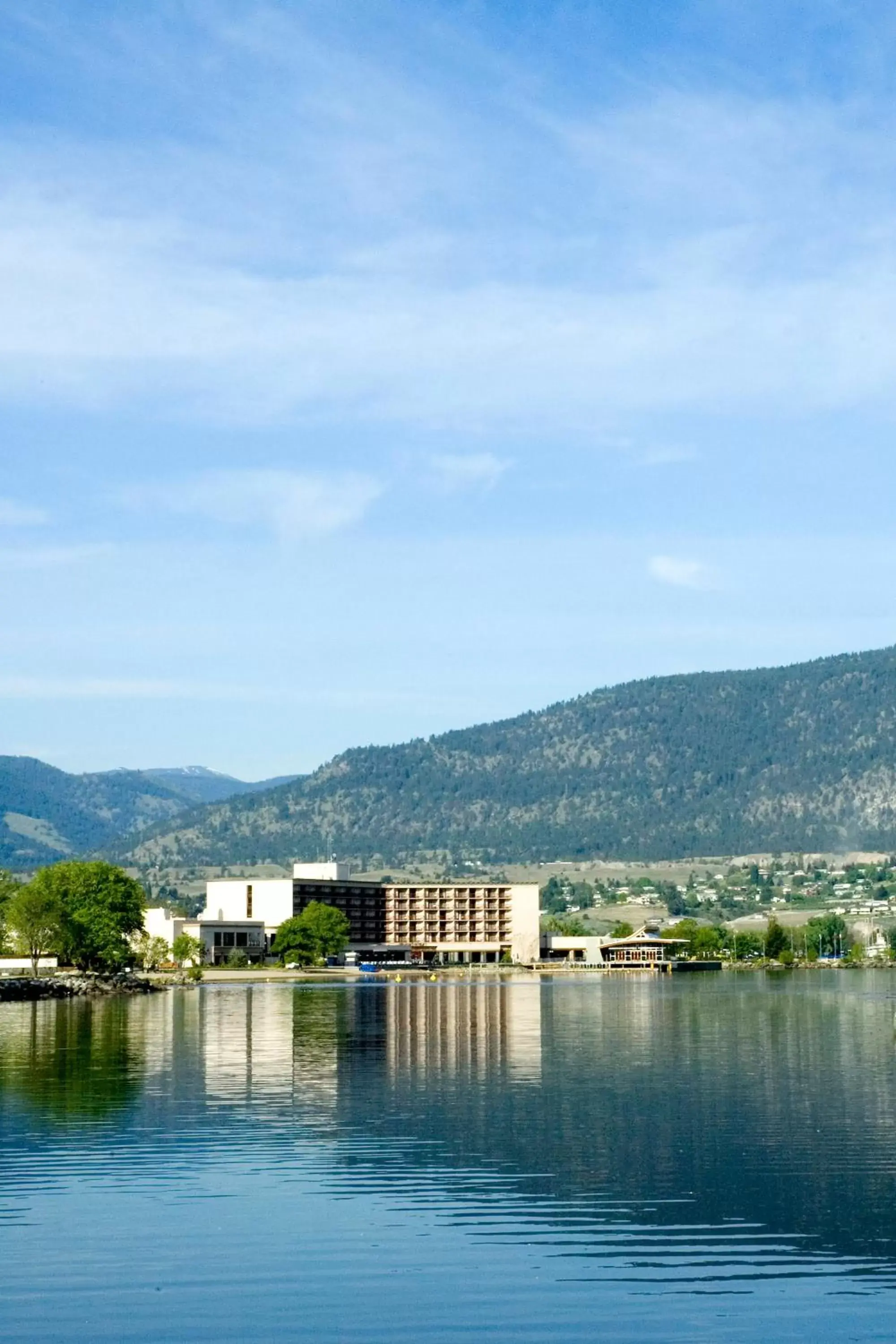Area and facilities in Penticton Lakeside Resort