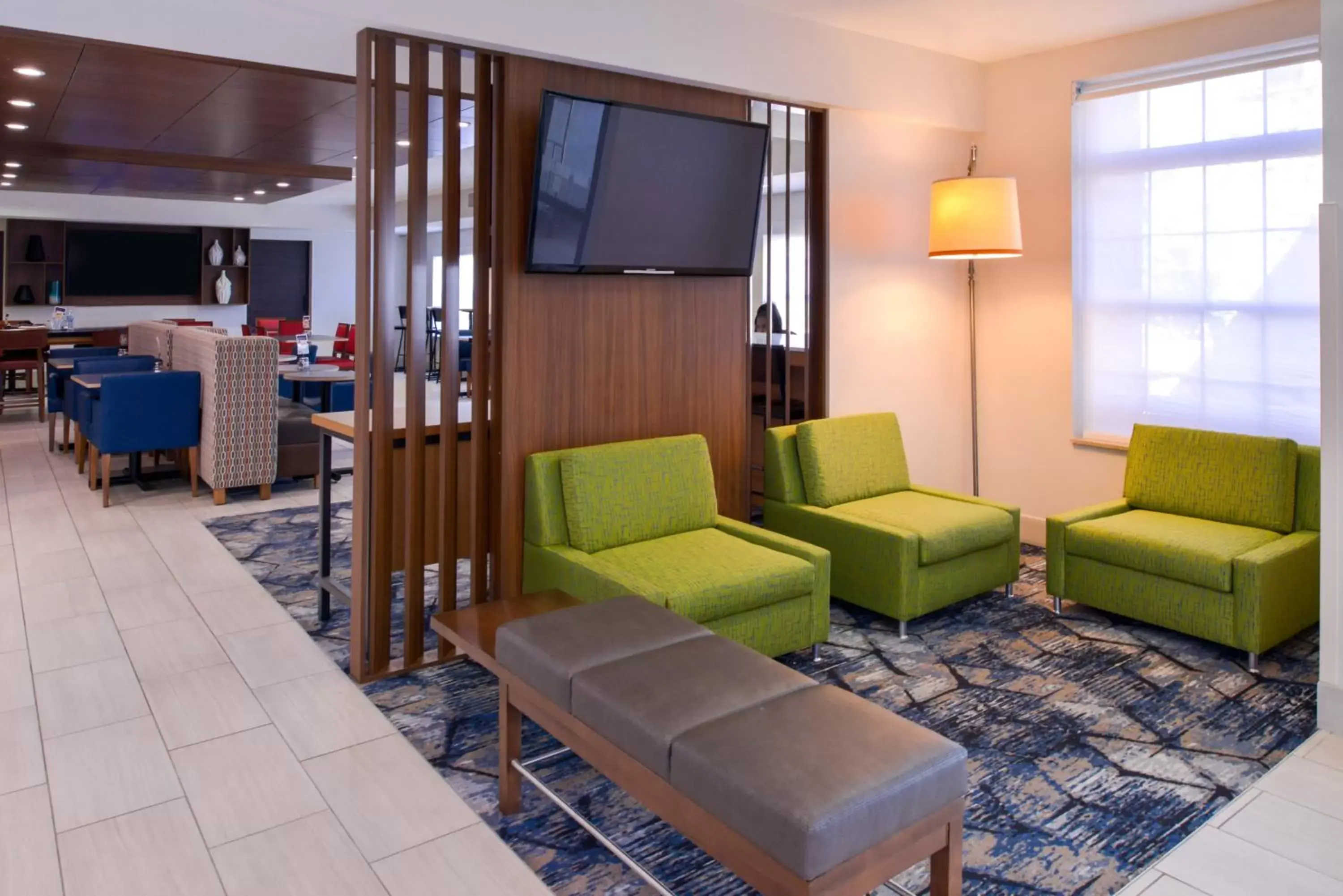 Property building, Seating Area in Holiday Inn Express Hotel & Suites Southfield - Detroit, an IHG Hotel